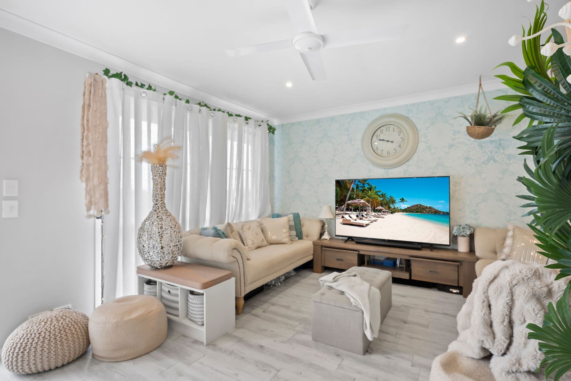 2 Broom Place, St Andrews, NSW, 2566, St Andrews - Thumbnail 2
