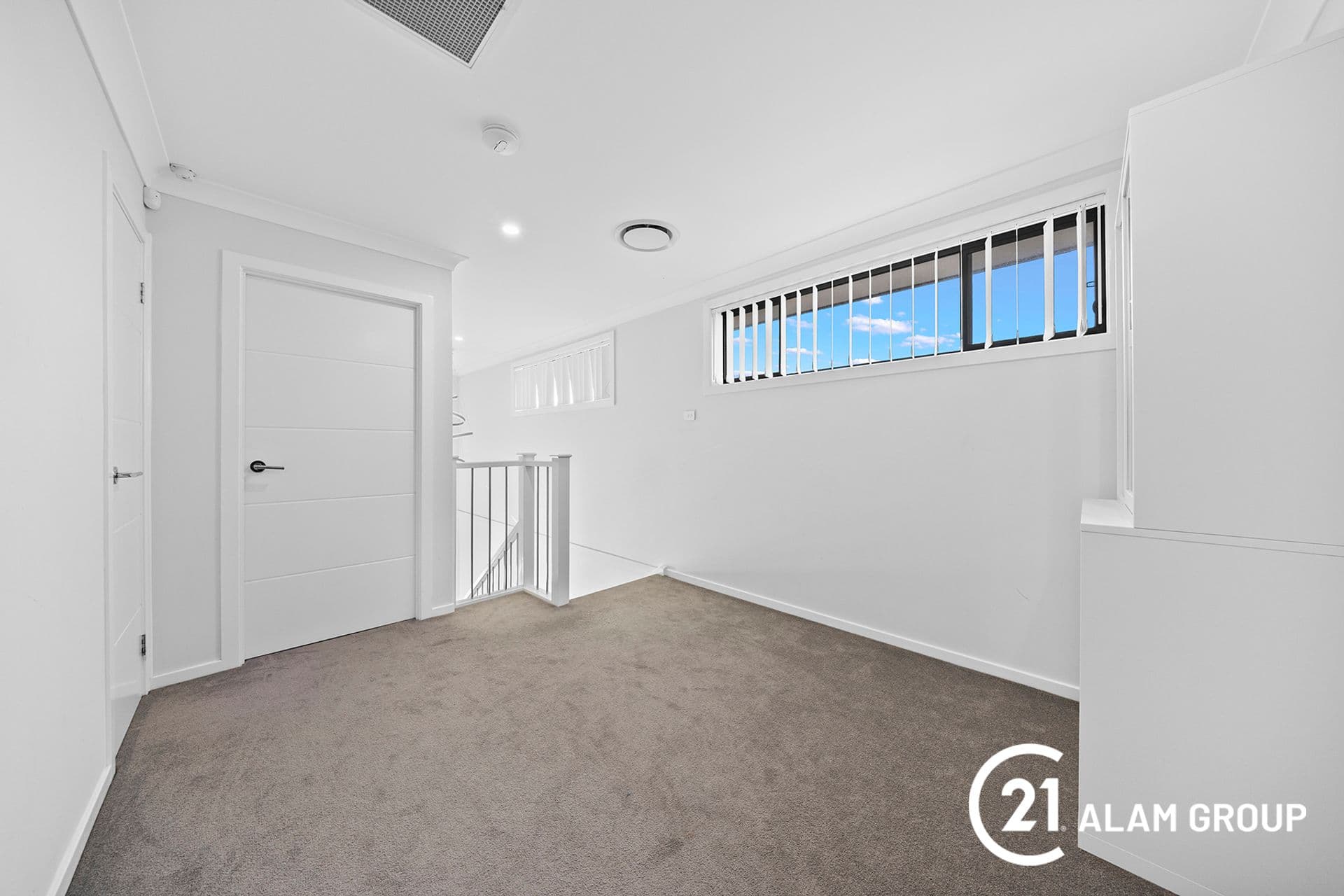 13 Armidale Street, Gregory Hills, NSW, 2557, Gregory Hills - Thumbnail 4