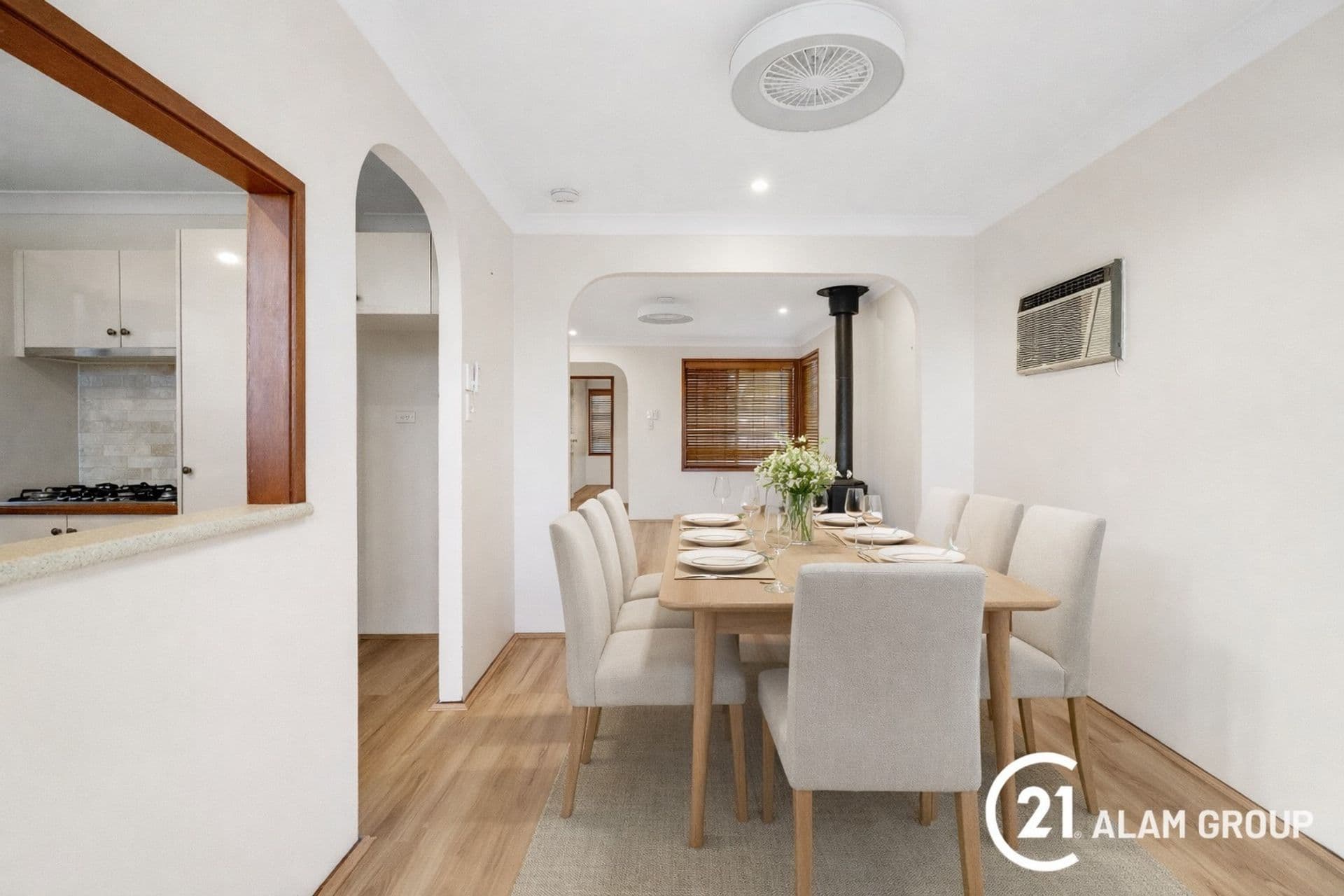 2/41 Wyangala Crescent, Leumeah, NSW, 2560, Leumeah - Thumbnail 2