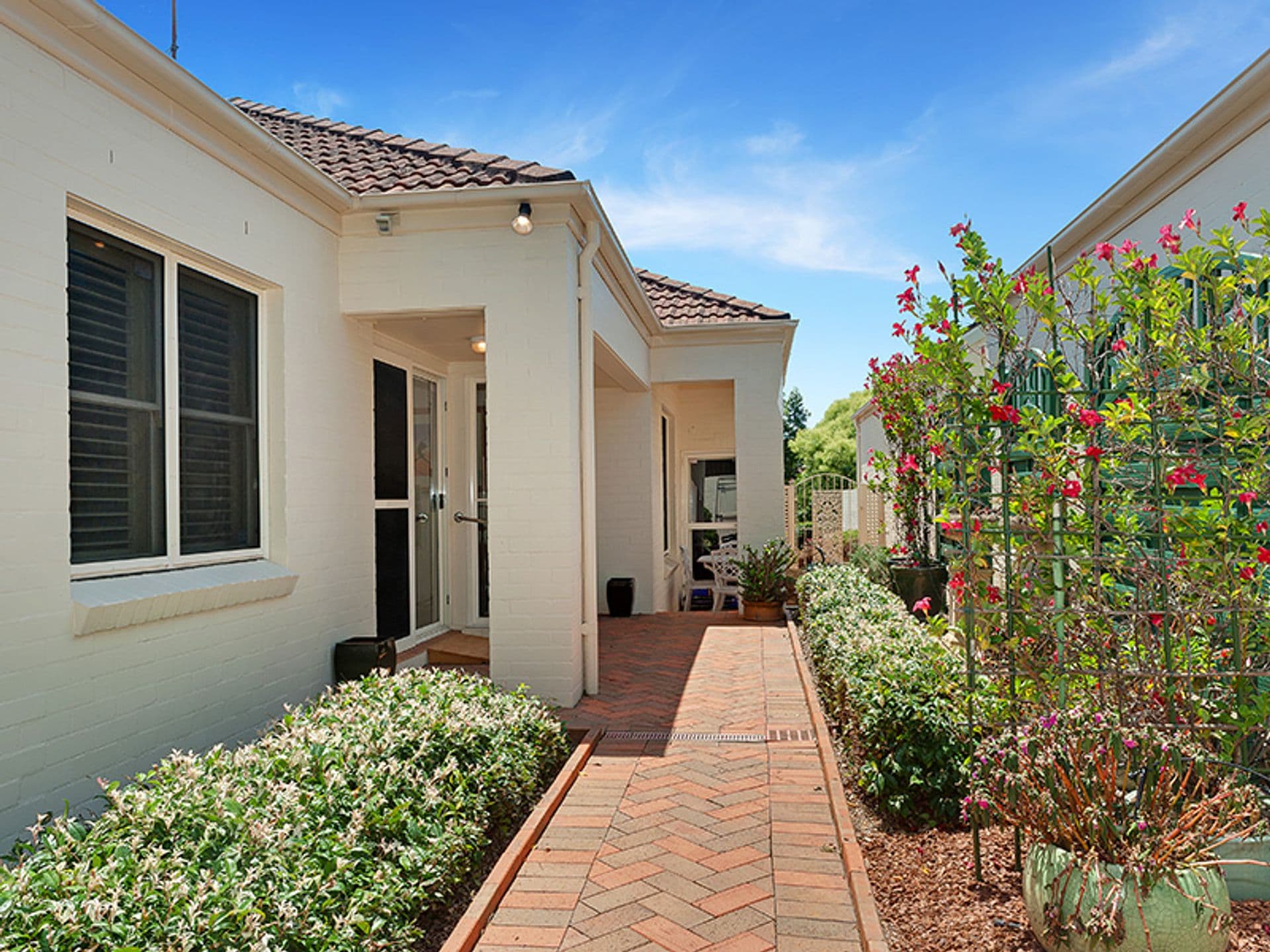 18 Stanley Close, St Ives, NSW, 2075, St Ives - Thumbnail 3