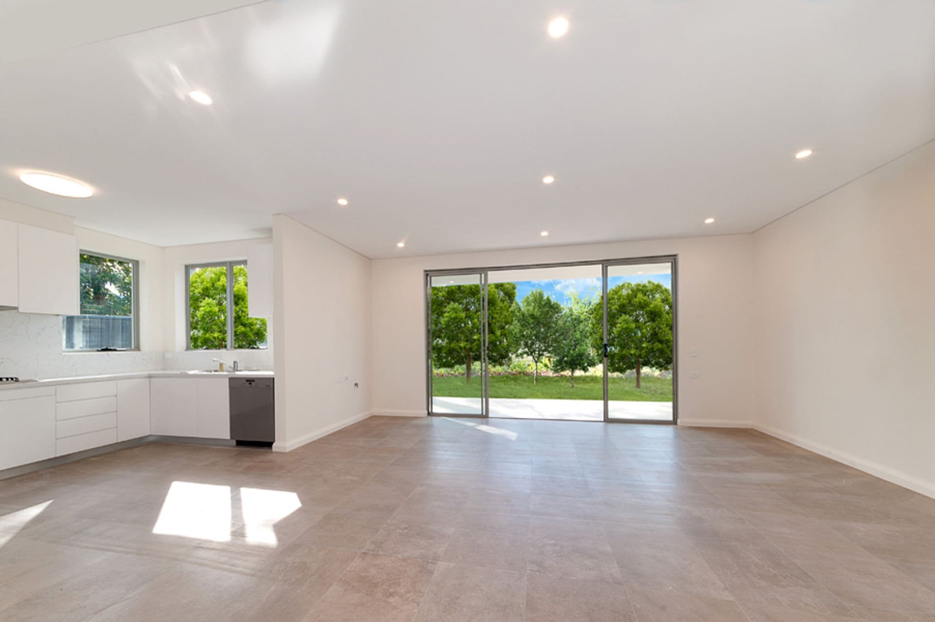 3/49 Killeaton St, St Ives, NSW, 2075, Surfers Paradise - Thumbnail 2