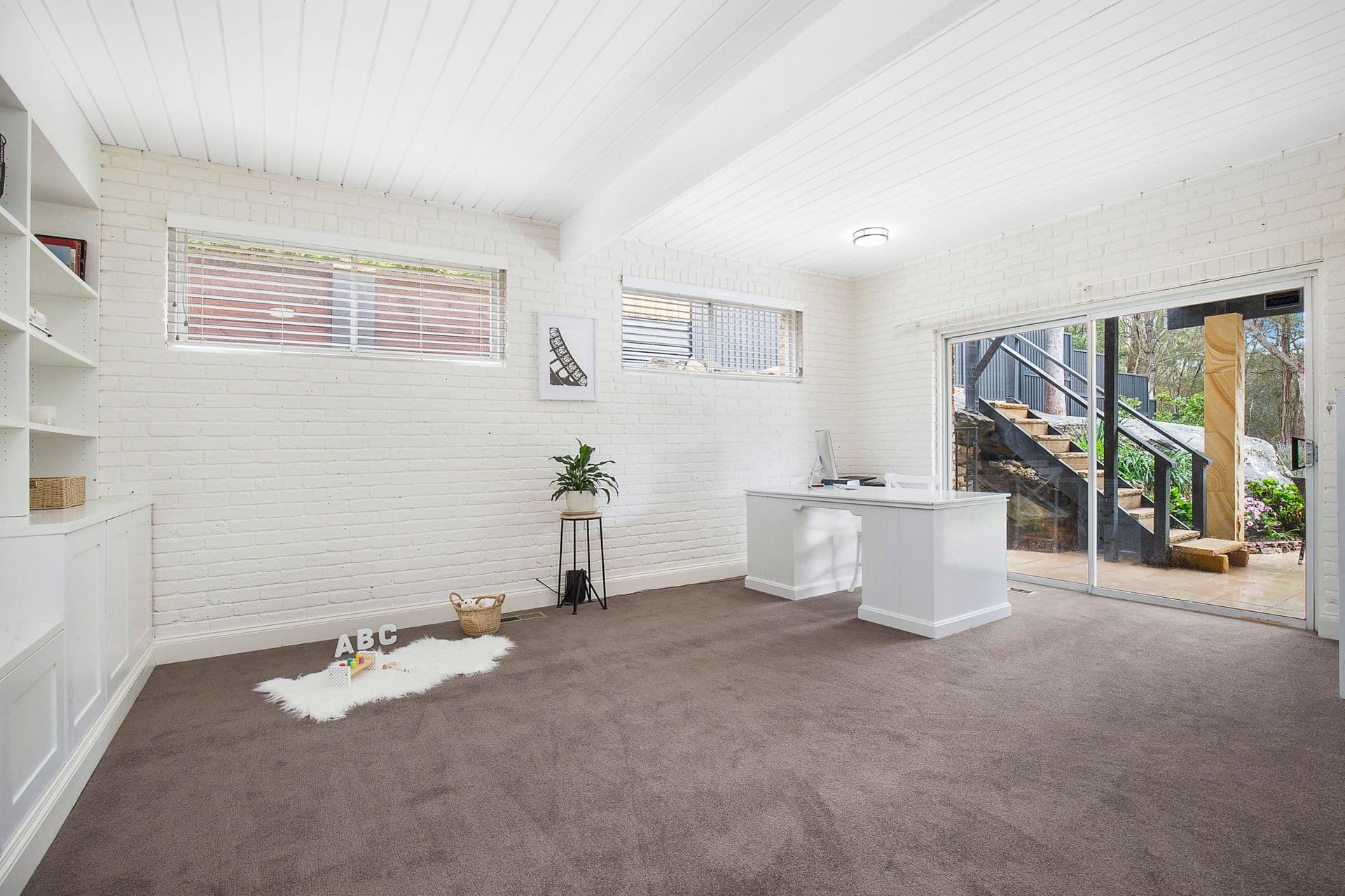 36 Warrimoo Avenue, St Ives, NSW, 2075, St Ives - Thumbnail 7
