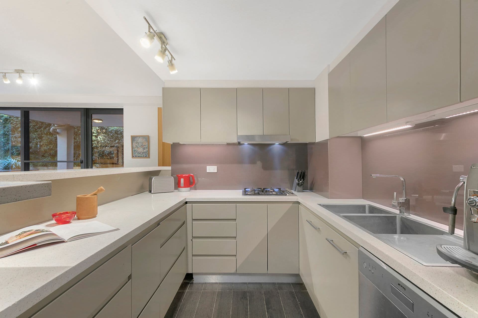 1/2B Womerah Street, Turramurra, NSW, 2074, Turramurra - Thumbnail 2