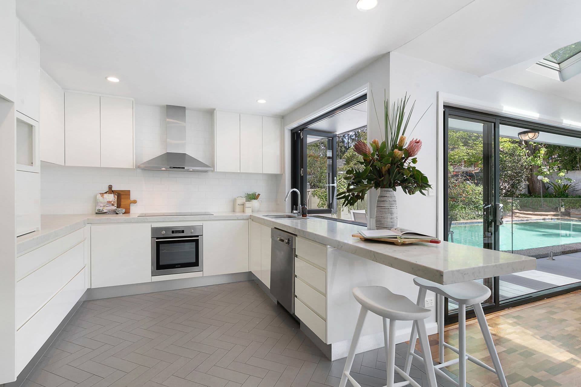 76 The Comenarra Parkway, Turramurra, NSW, 2074, Turramurra - Thumbnail 3