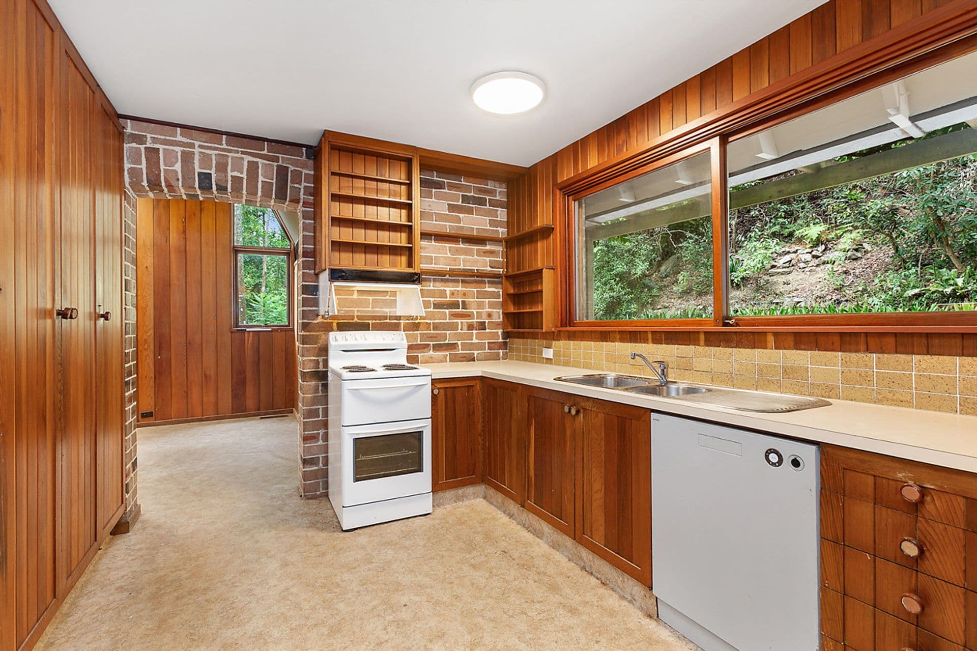 99 Campbell Drive, Wahroonga, NSW, 2076, Wahroonga - Thumbnail 7