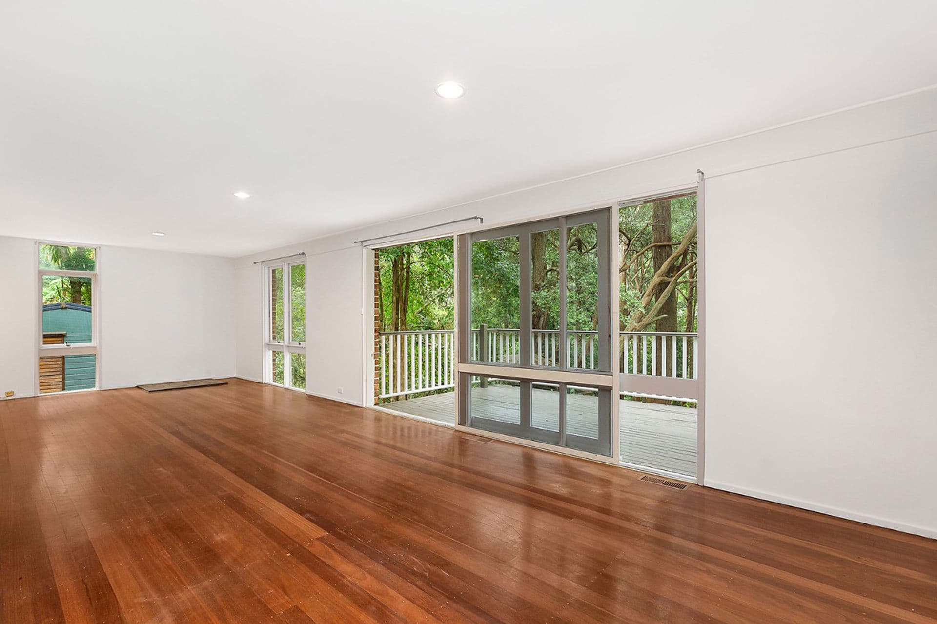 99 Campbell Drive, Wahroonga, NSW, 2076, Wahroonga - Thumbnail 2