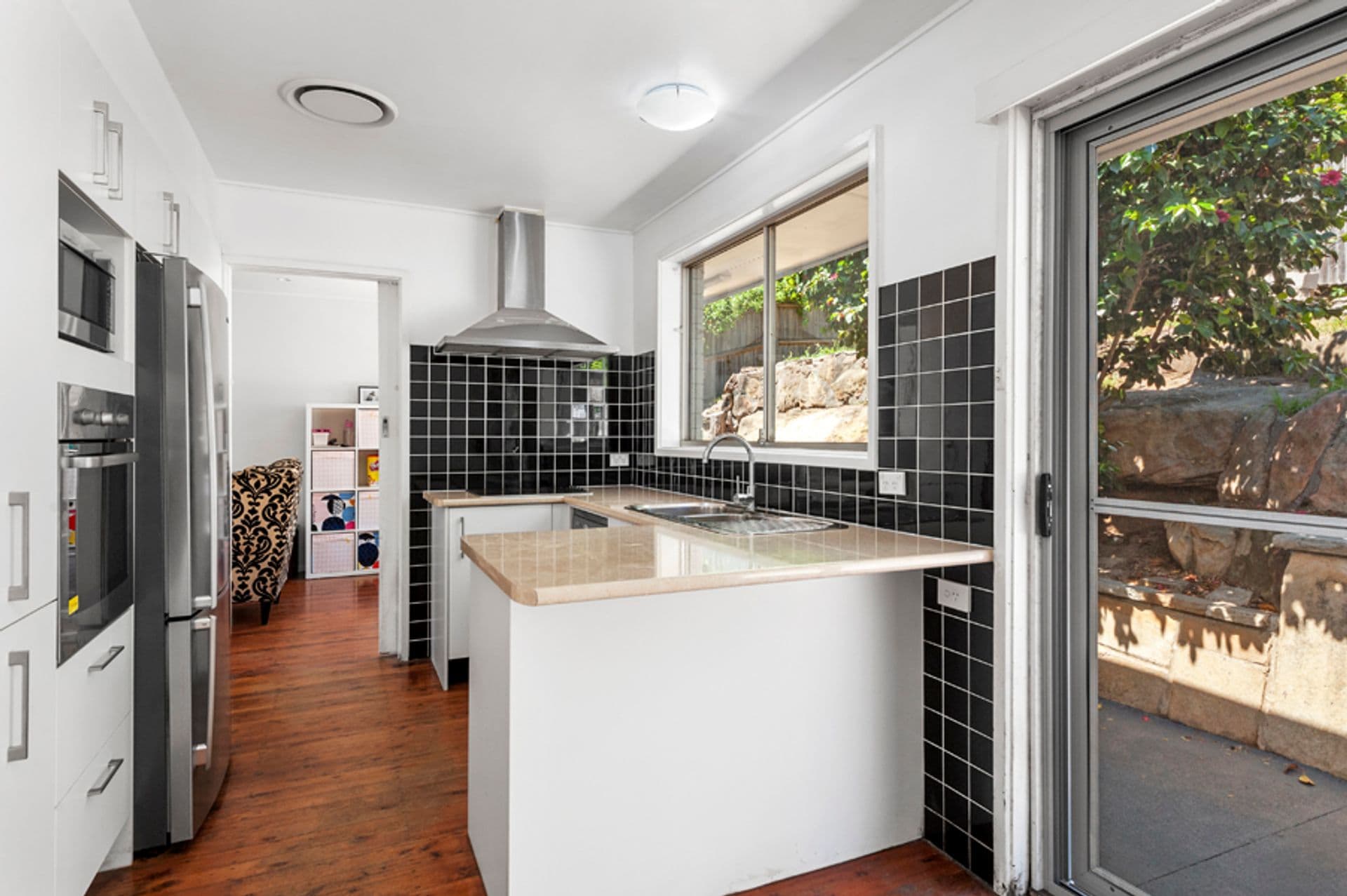 18 Carcoola Crescent, Normanhurst, NSW, 2076, Normanhurst - Thumbnail 3