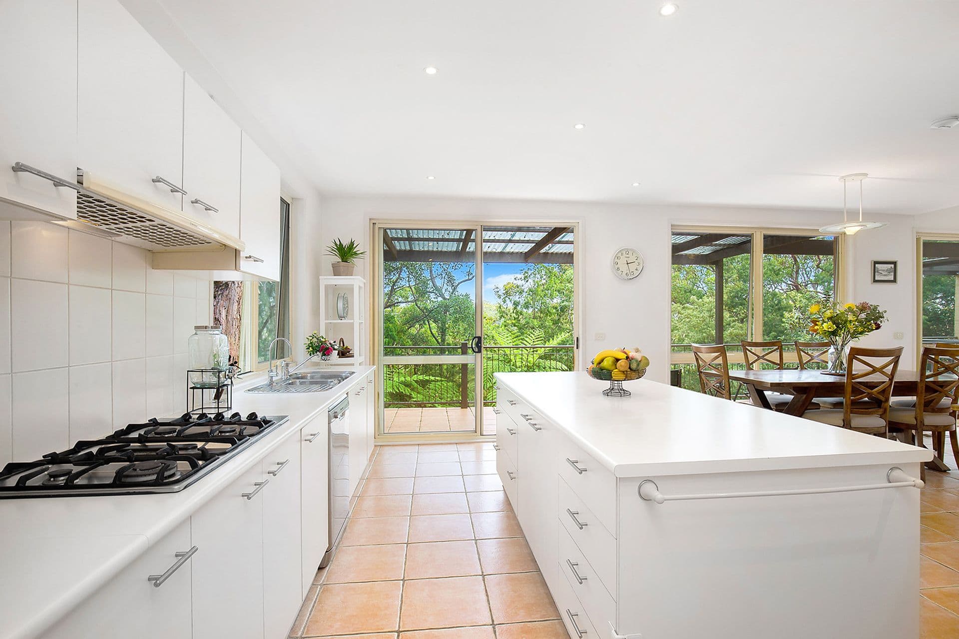 17A Manor Road, Hornsby, NSW, 2077, Hornsby - Thumbnail 2
