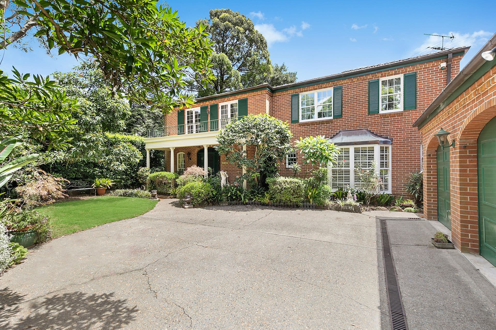12 Illoura Avenue, Wahroonga, NSW, 2076, Wahroonga - Thumbnail 2