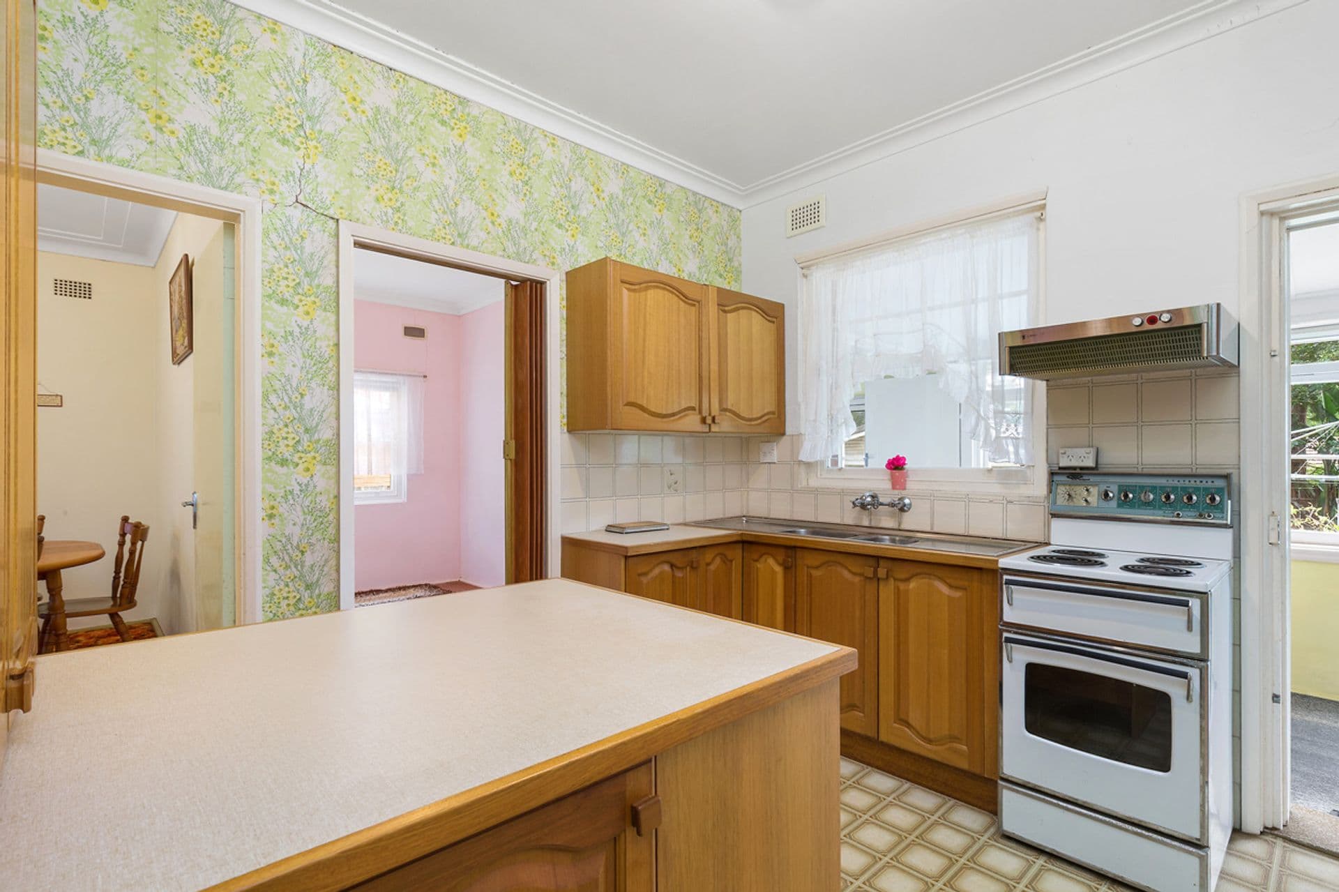 39 Lofberg Road, West Pymble, NSW, 2073, West Pymble - Thumbnail 4