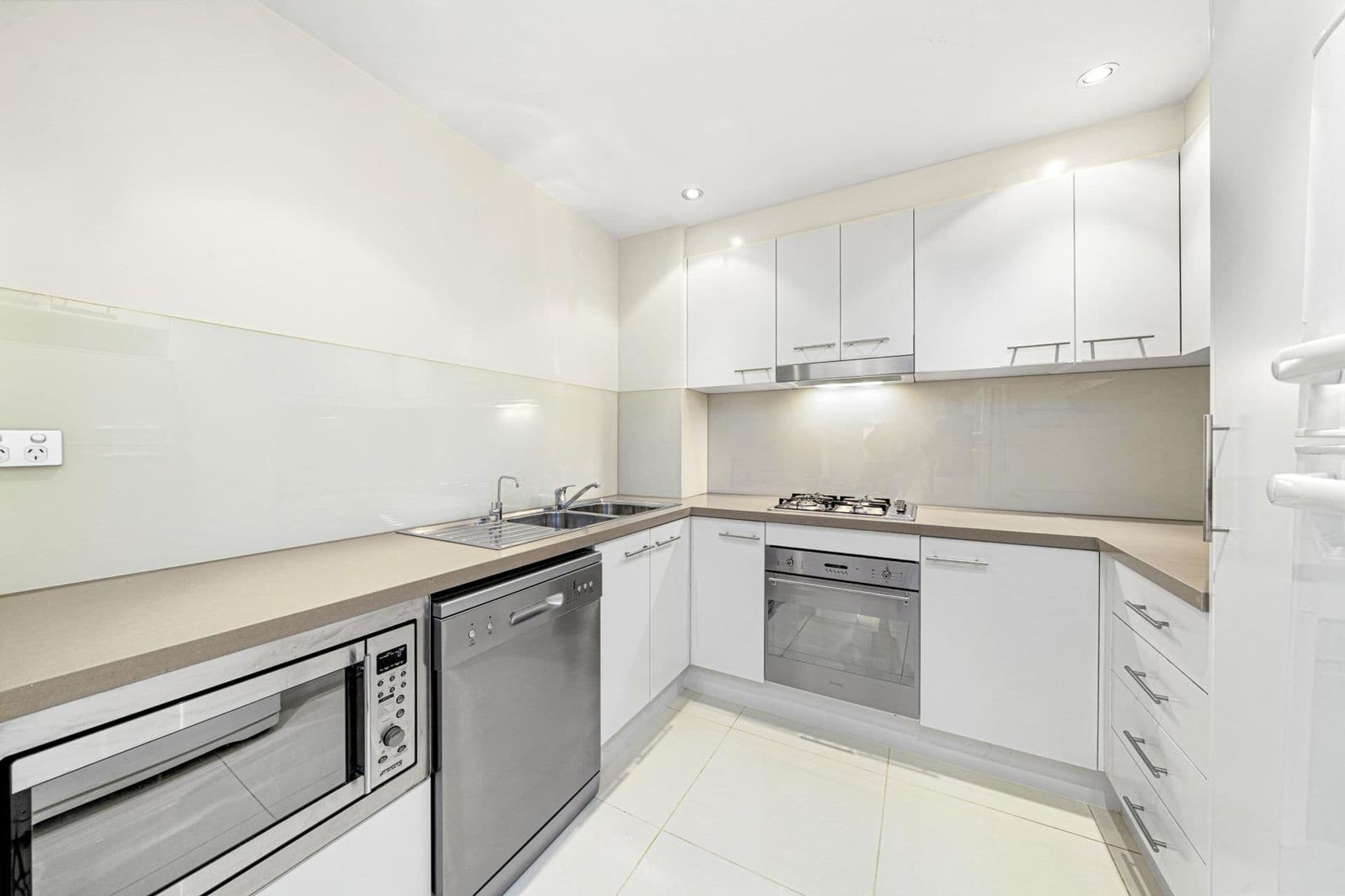 19/2-4 Finlay Road, Turramurra, NSW, 2074, Turramurra - Image 1