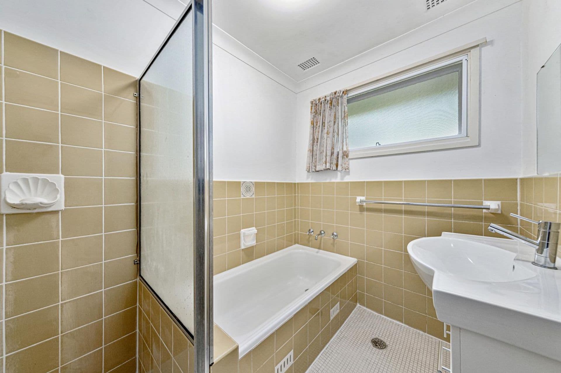 107 Clarke Road, Hornsby, NSW, 2077, Hornsby - Thumbnail 5