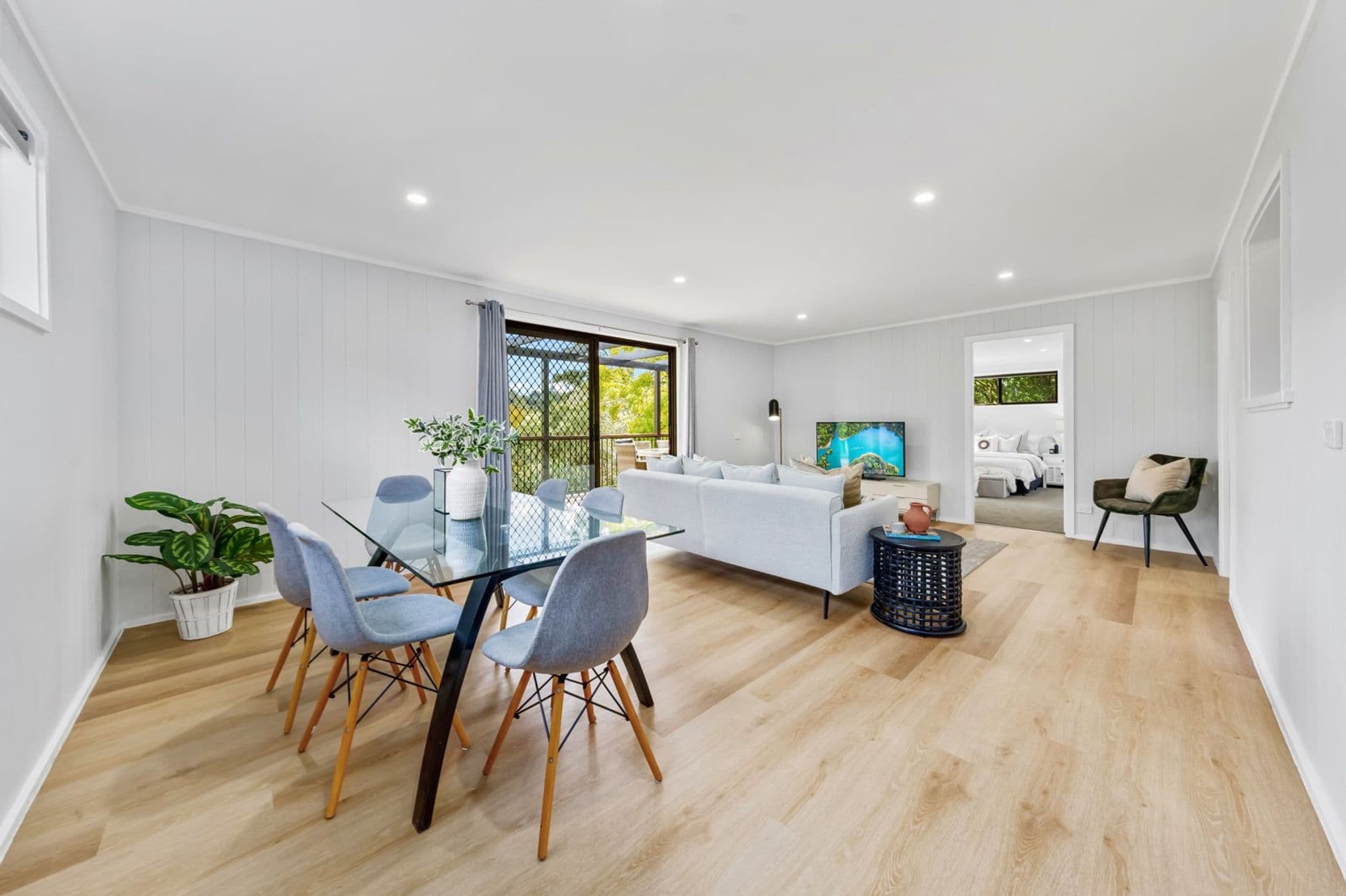 98 Clarke Road, Hornsby, NSW, 2077, Hornsby - Thumbnail 4