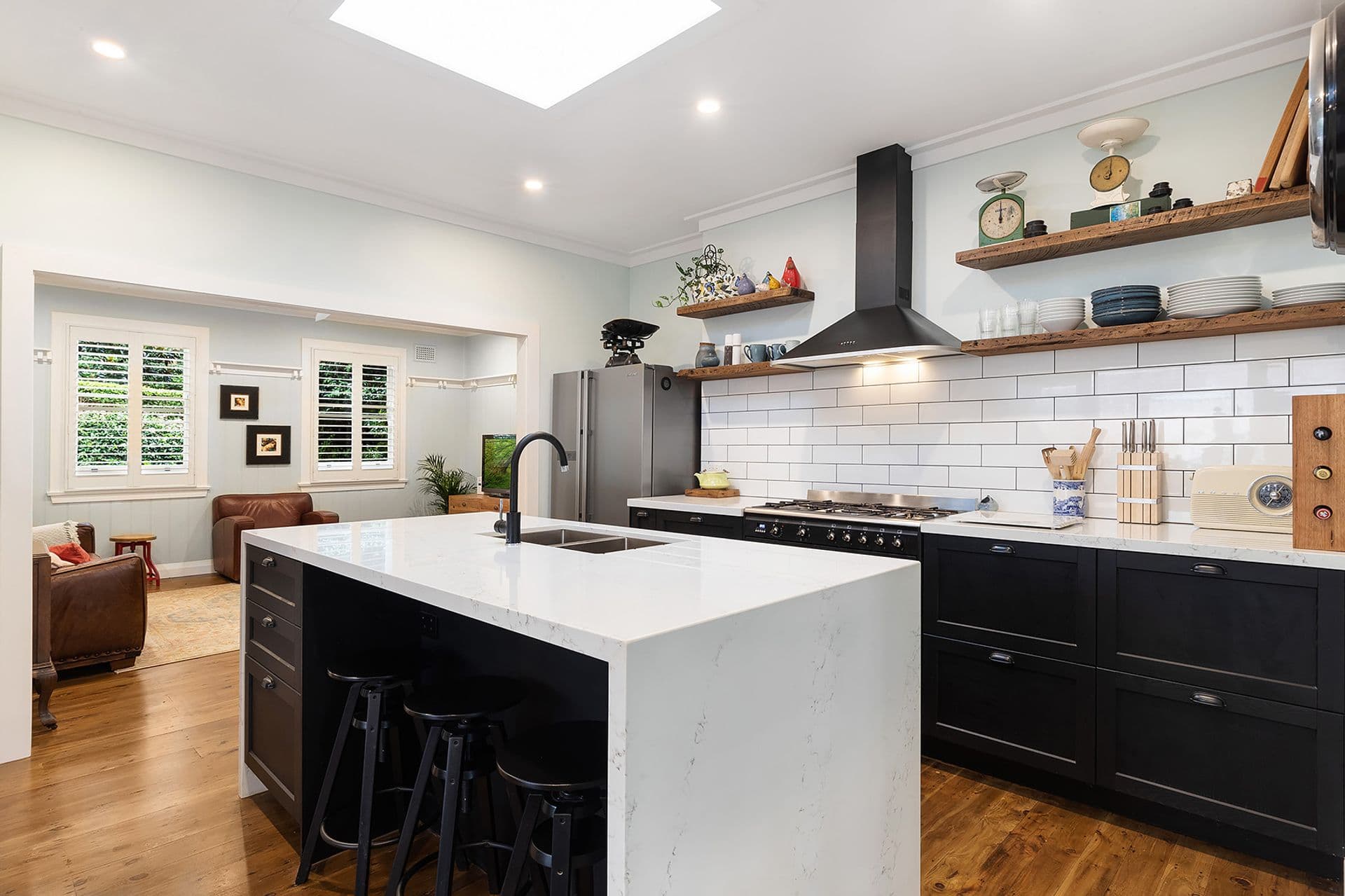 5 Wambool Street, Turramurra, NSW, 2074, Turramurra - Thumbnail 3