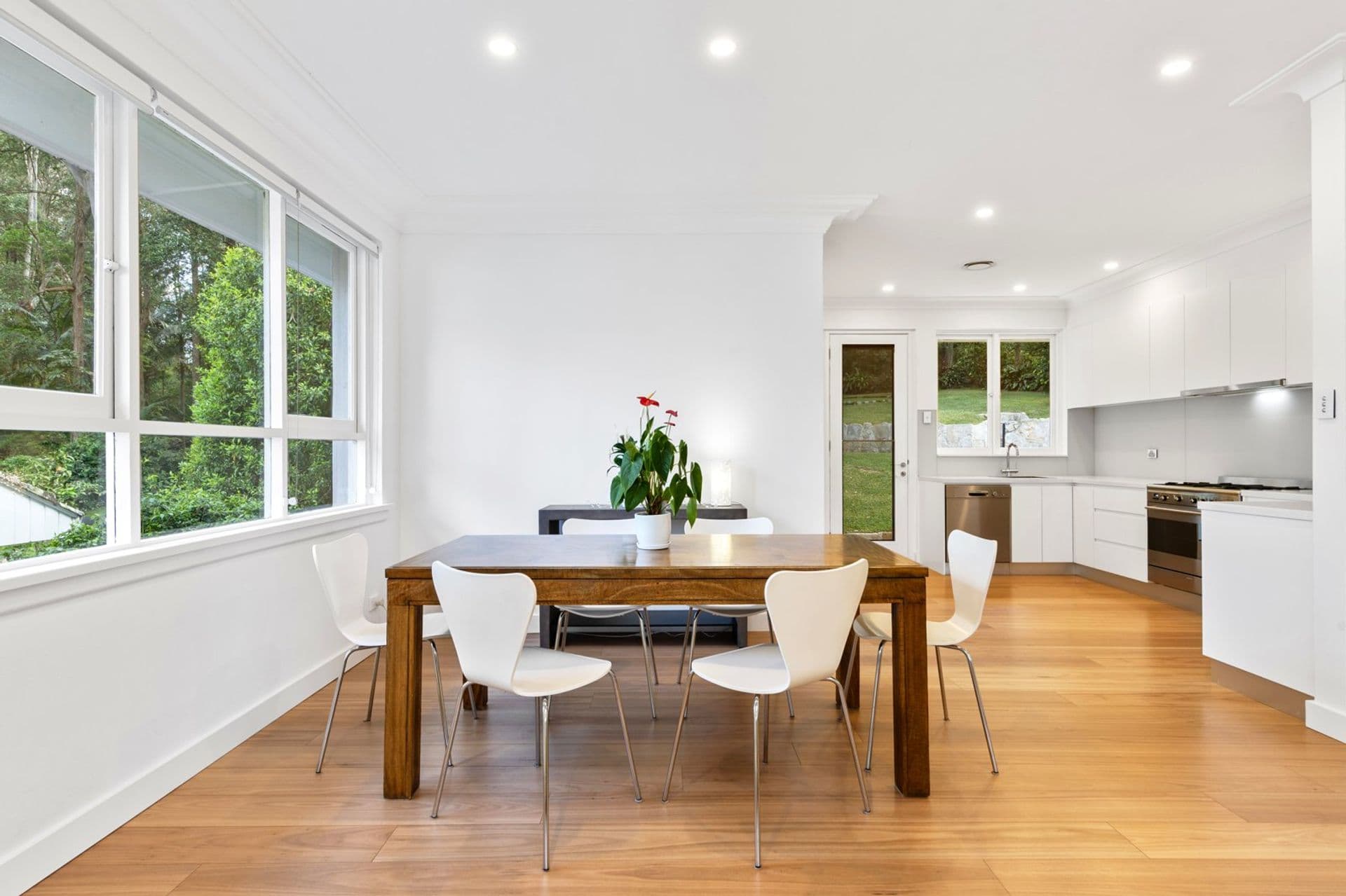 7 Campbell Drive, Wahroonga, NSW, 2076, Wahroonga - Thumbnail 4