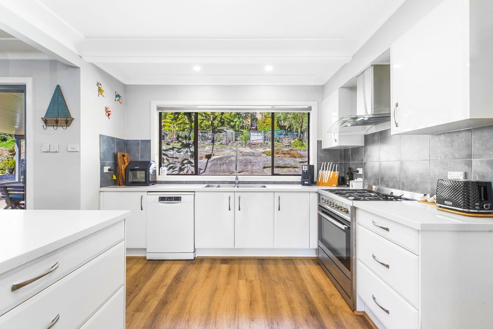 16 Yeramba Street, Turramurra, NSW, 2074, Turramurra - Thumbnail 2