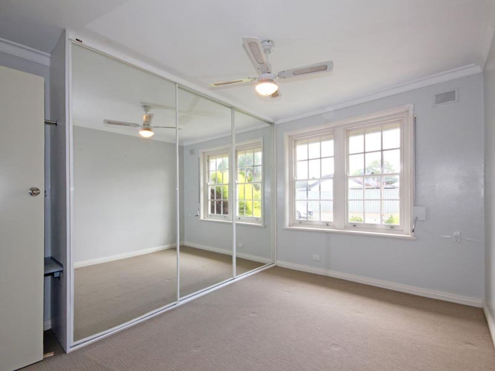 17 Lomond Crescent, Morphett Vale, SA, 5162, Morphett Vale - Thumbnail 7