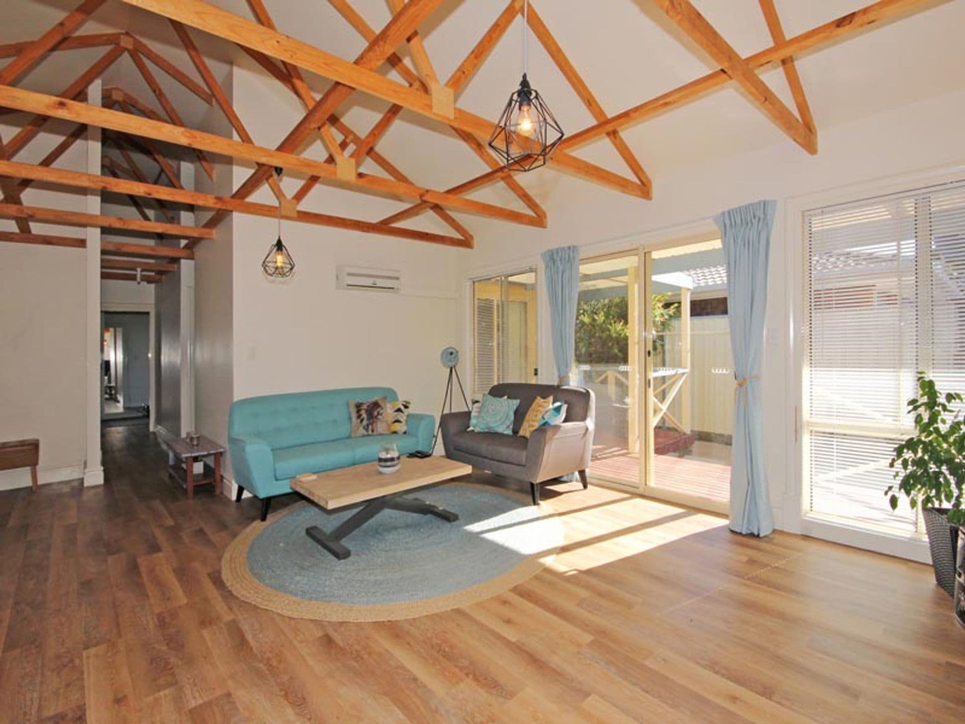 2 Storey Avenue, Aldinga Beach, SA, 5173, Aldinga Beach - Thumbnail 3