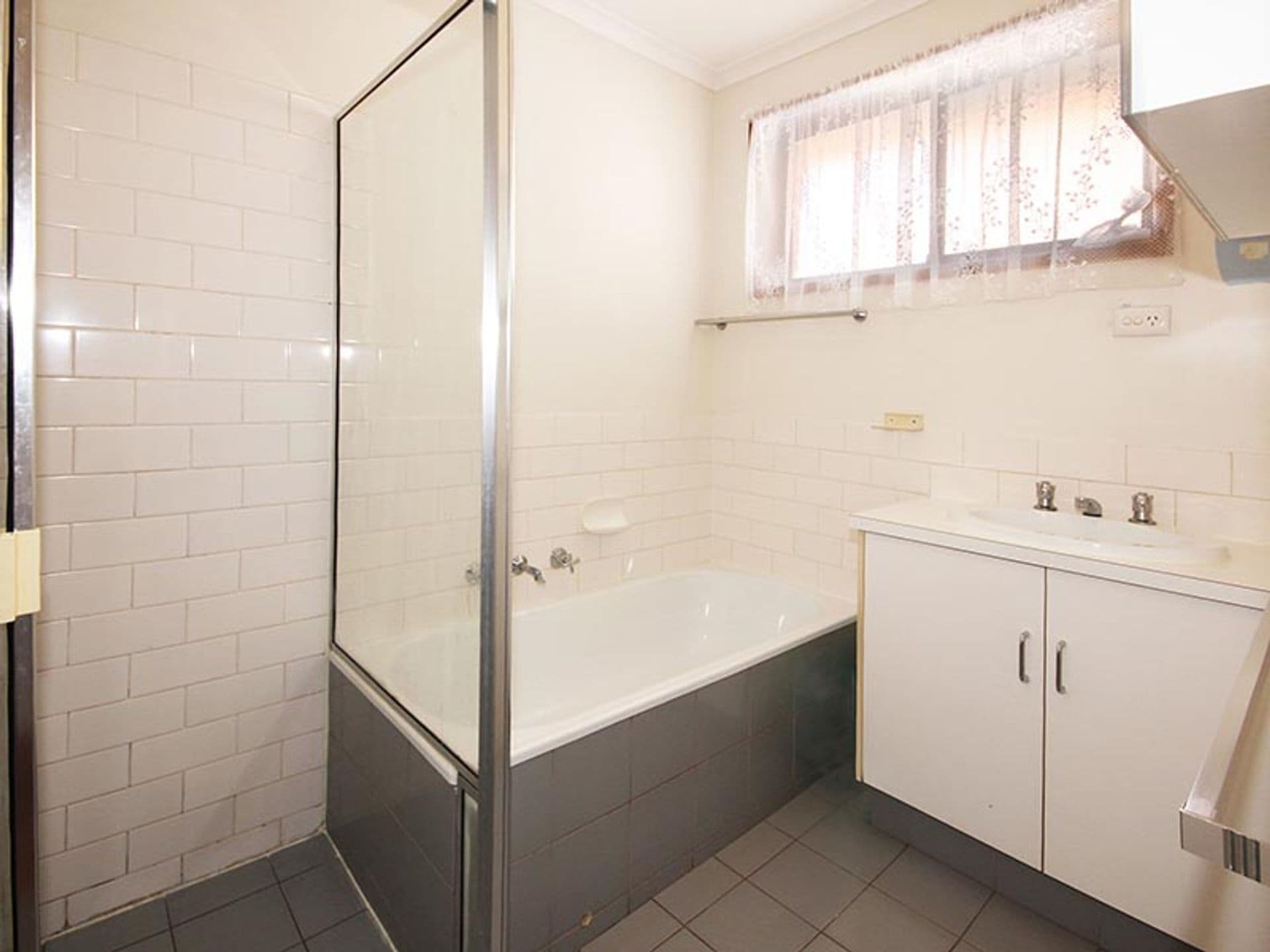 13 Torridon Court, Huntfield Heights, SA, 5163, Huntfield Heights - Thumbnail 6