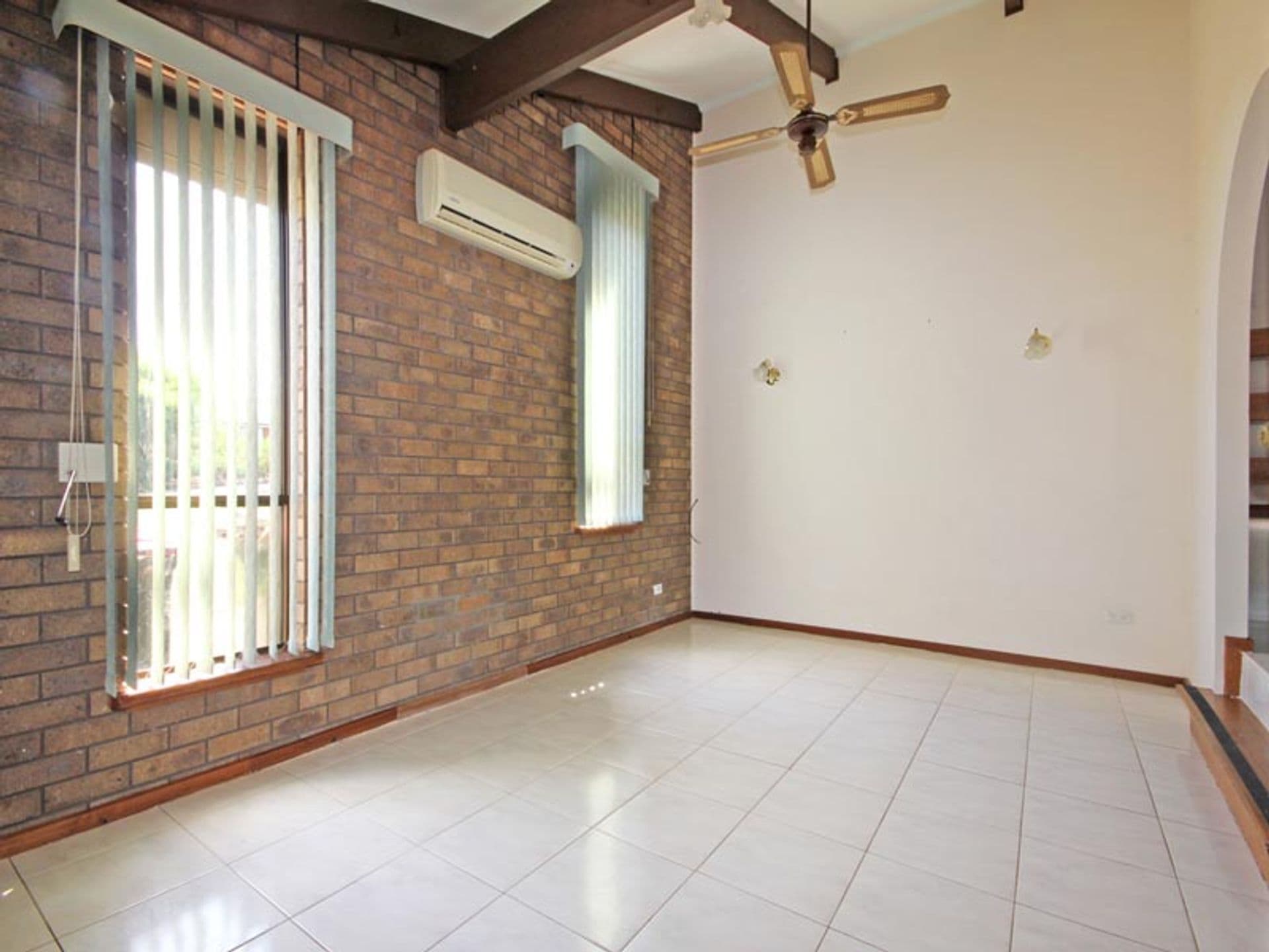 1/4 Old Honeypot Road, Port Noarlunga, SA, 5167, Port Noarlunga - Thumbnail 6