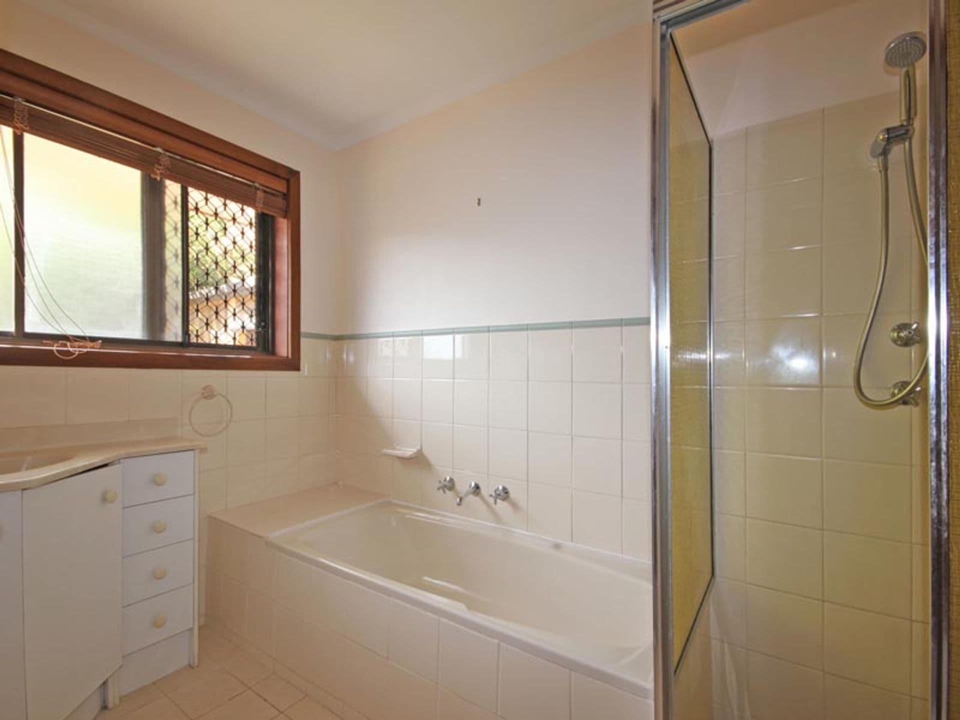 1/4 Old Honeypot Road, Port Noarlunga, SA, 5167, Port Noarlunga - Thumbnail 8