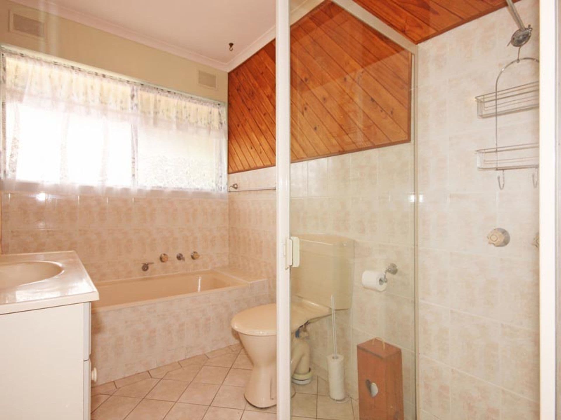 5  Bramley Court, Huntfield Heights, SA, 5163, Huntfield Heights - Thumbnail 5