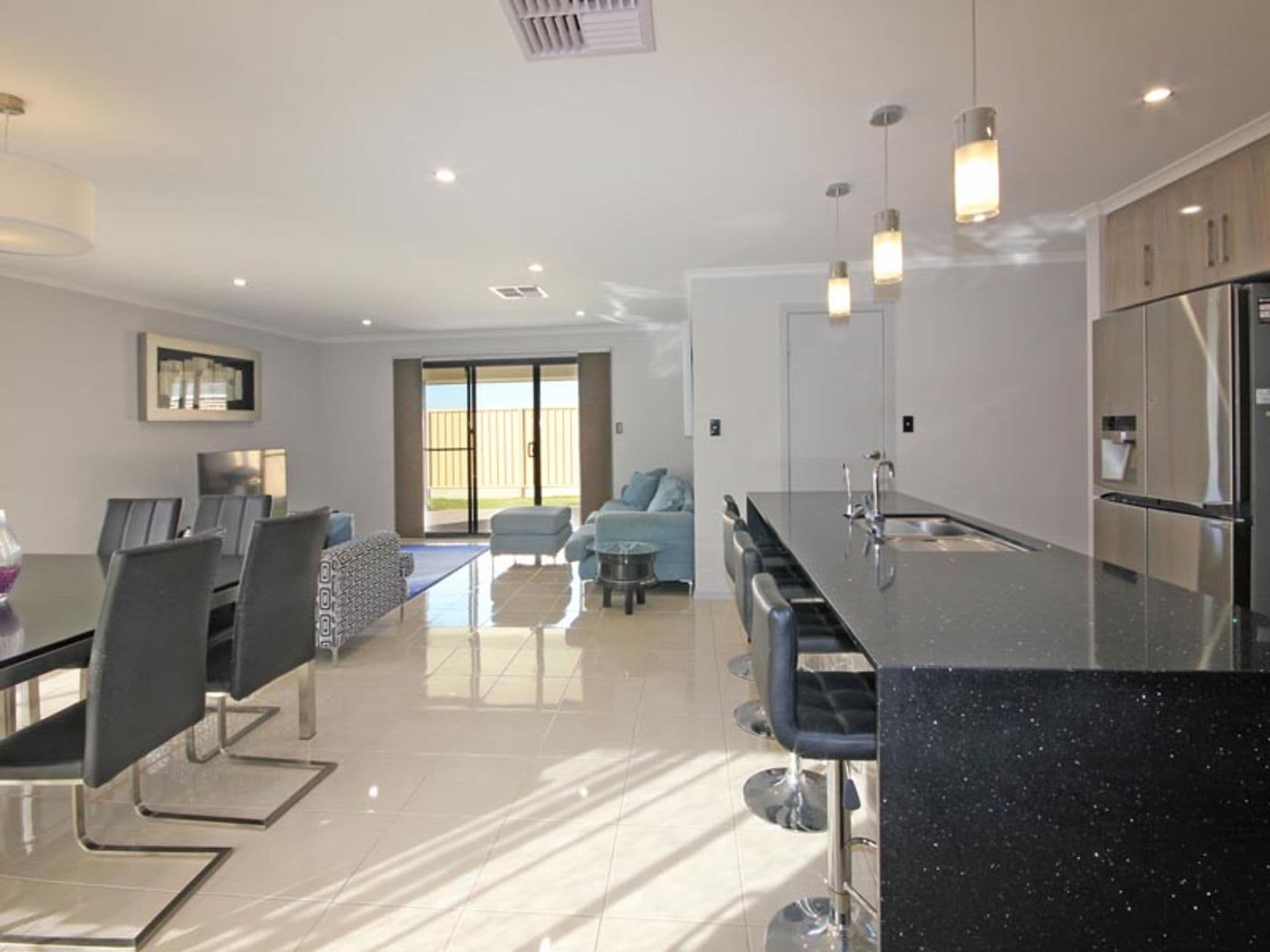20 Leech Street, Seaford Meadows, SA, 5169, Seaford Meadows - Thumbnail 4