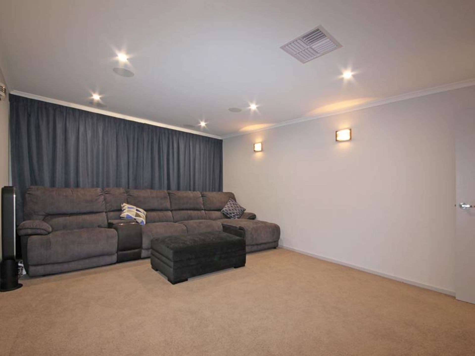 20 Leech Street, Seaford Meadows, SA, 5169, Seaford Meadows - Thumbnail 8