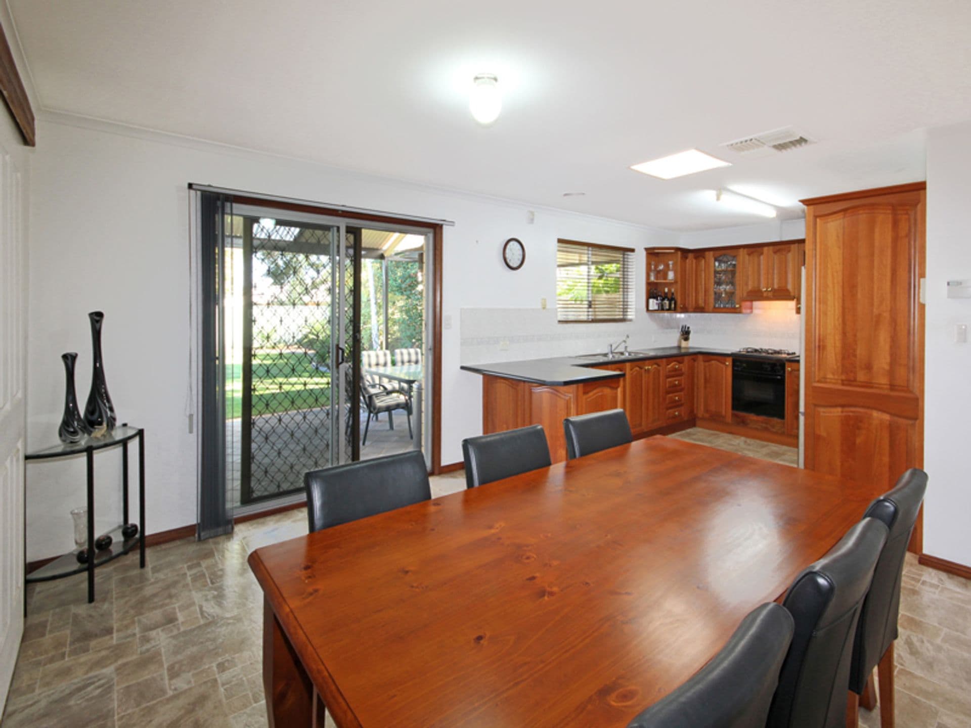 5 Edwina Drive, Morphett Vale, SA, 5162, Morphett Vale - Thumbnail 5