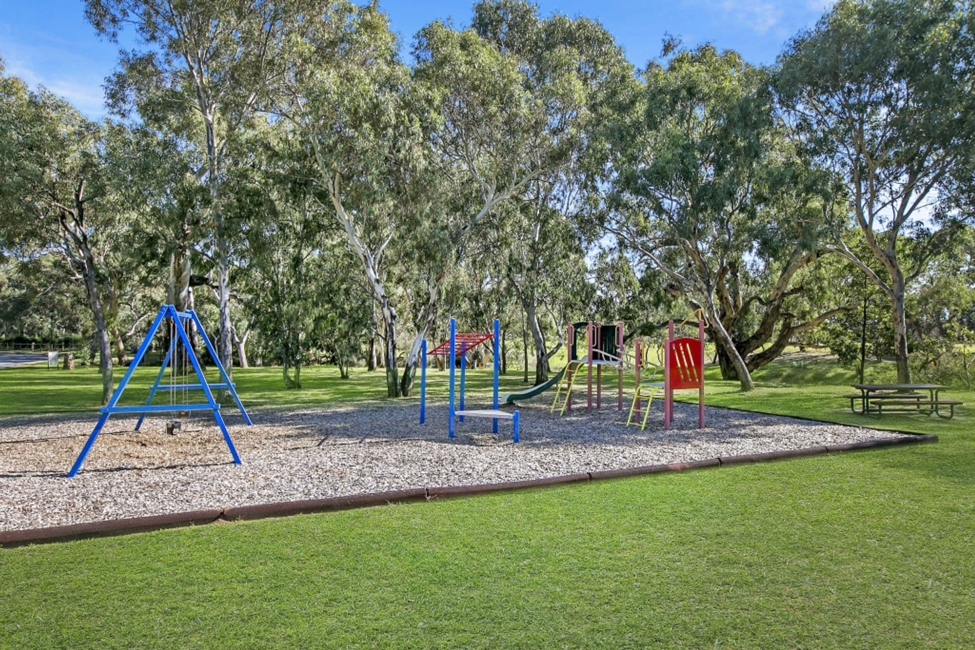 9  Houndsgate Court, Onkaparinga Hills, SA, 5163, Onkaparinga Hills - Thumbnail 5