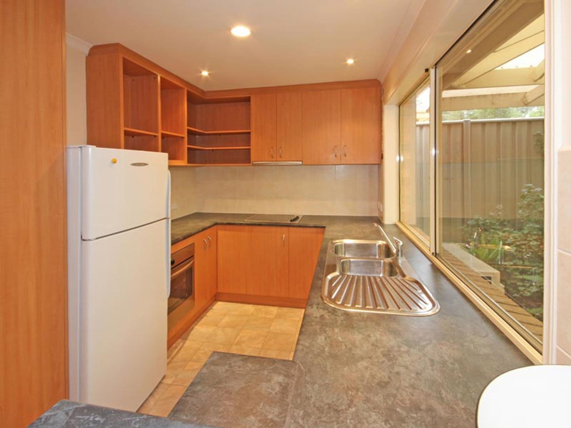 2/164 Hub Drive, Aberfoyle Park, SA, 5159, Aberfoyle Park - Thumbnail 3