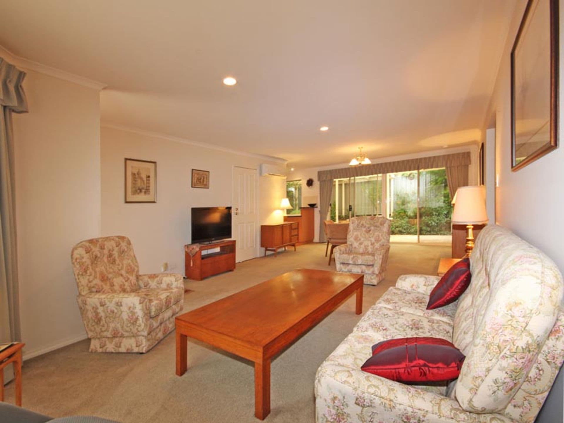 2/164 Hub Drive, Aberfoyle Park, SA, 5159, Aberfoyle Park - Image 1