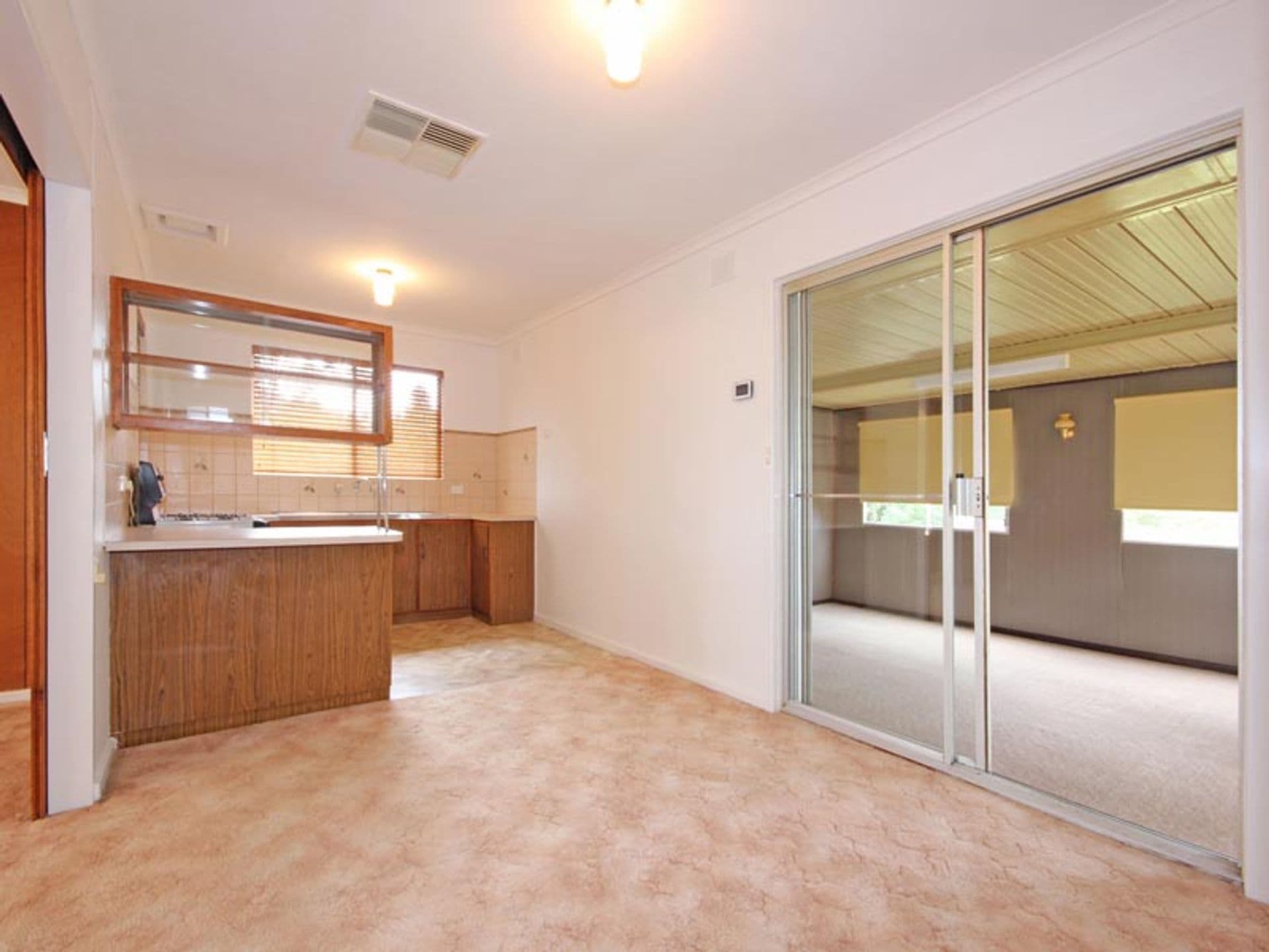 22  Capeview Crescent, Hackham, SA, 5163, Hackham - Thumbnail 4