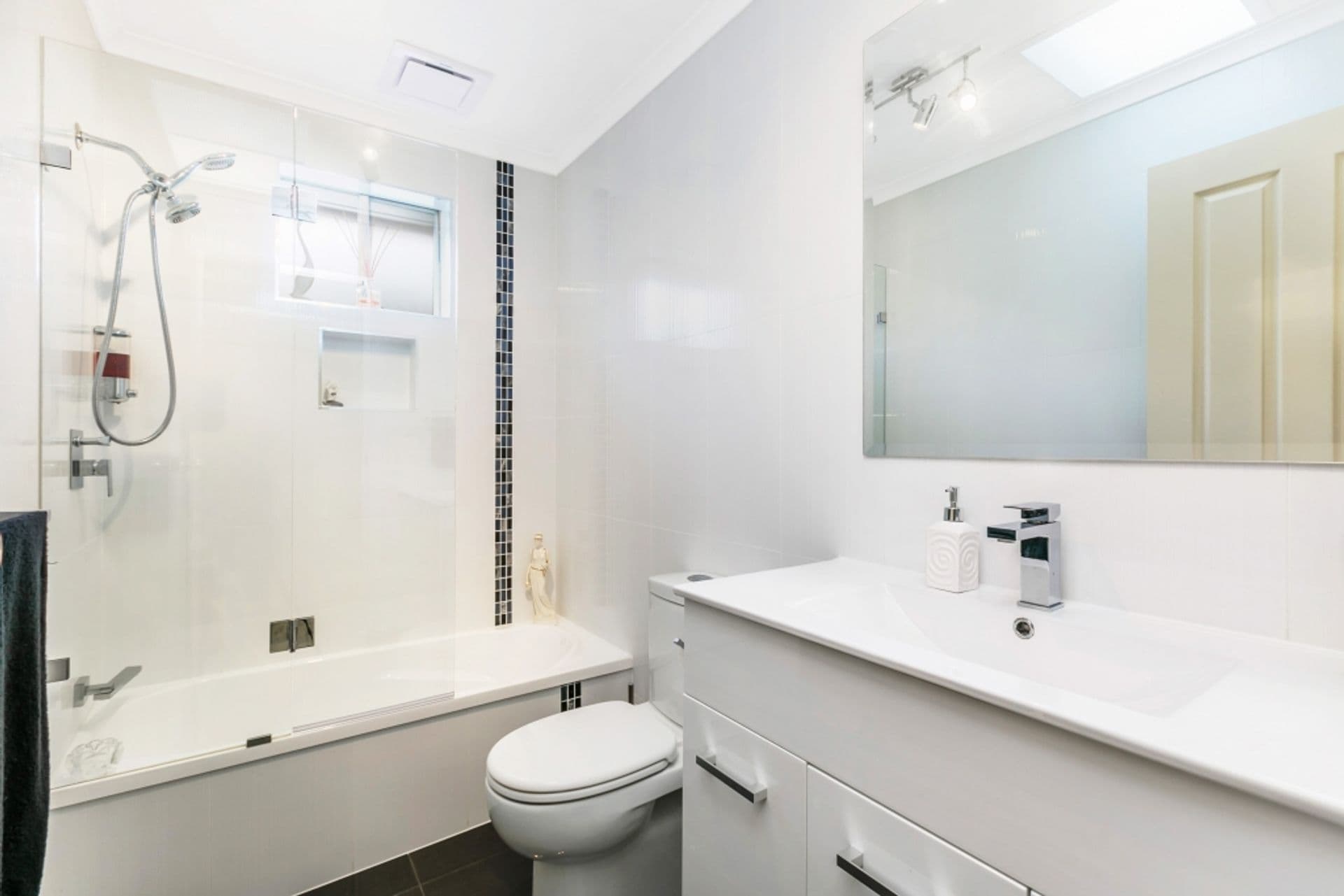 57 Pegasus Drive, Woodcroft, SA, 5162, Woodcroft - Thumbnail 7
