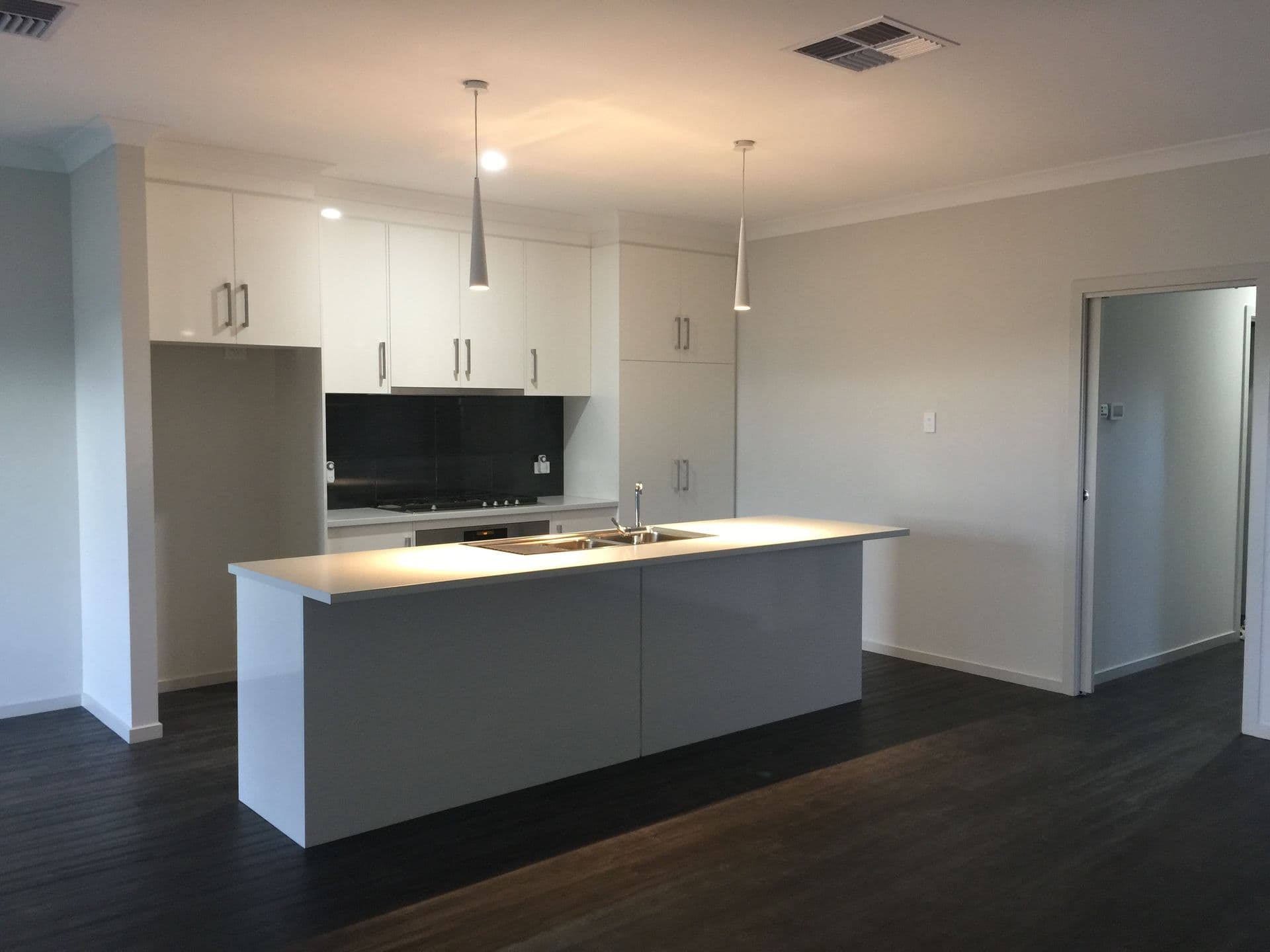 25 Booth Avenue, Morphett Vale, SA, 5162, Morphett Vale - Thumbnail 2