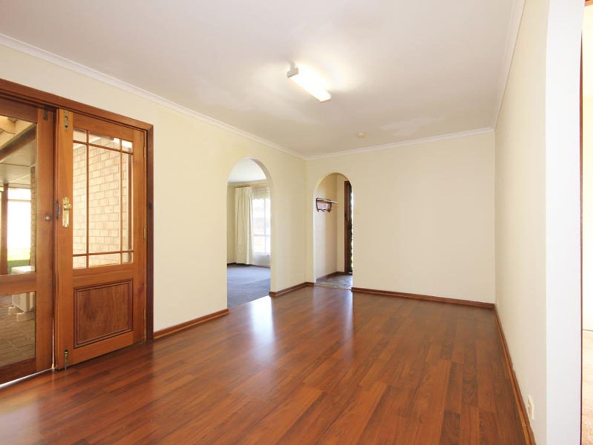 6 Allman Avenue, Woodcroft, SA, 5162, Woodcroft - Thumbnail 3