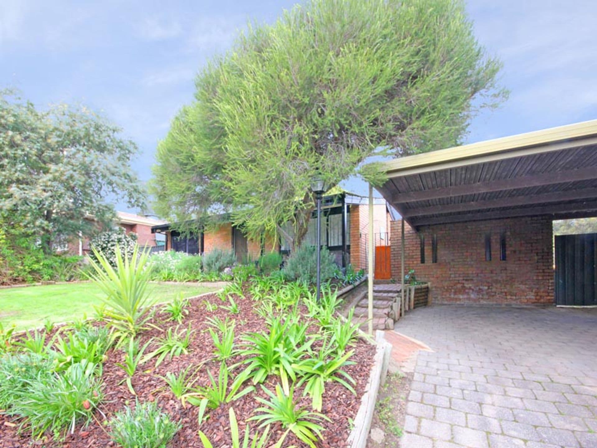 4 Veronica Street, Aberfoyle Park, SA, 5159, Aberfoyle Park - Thumbnail 2