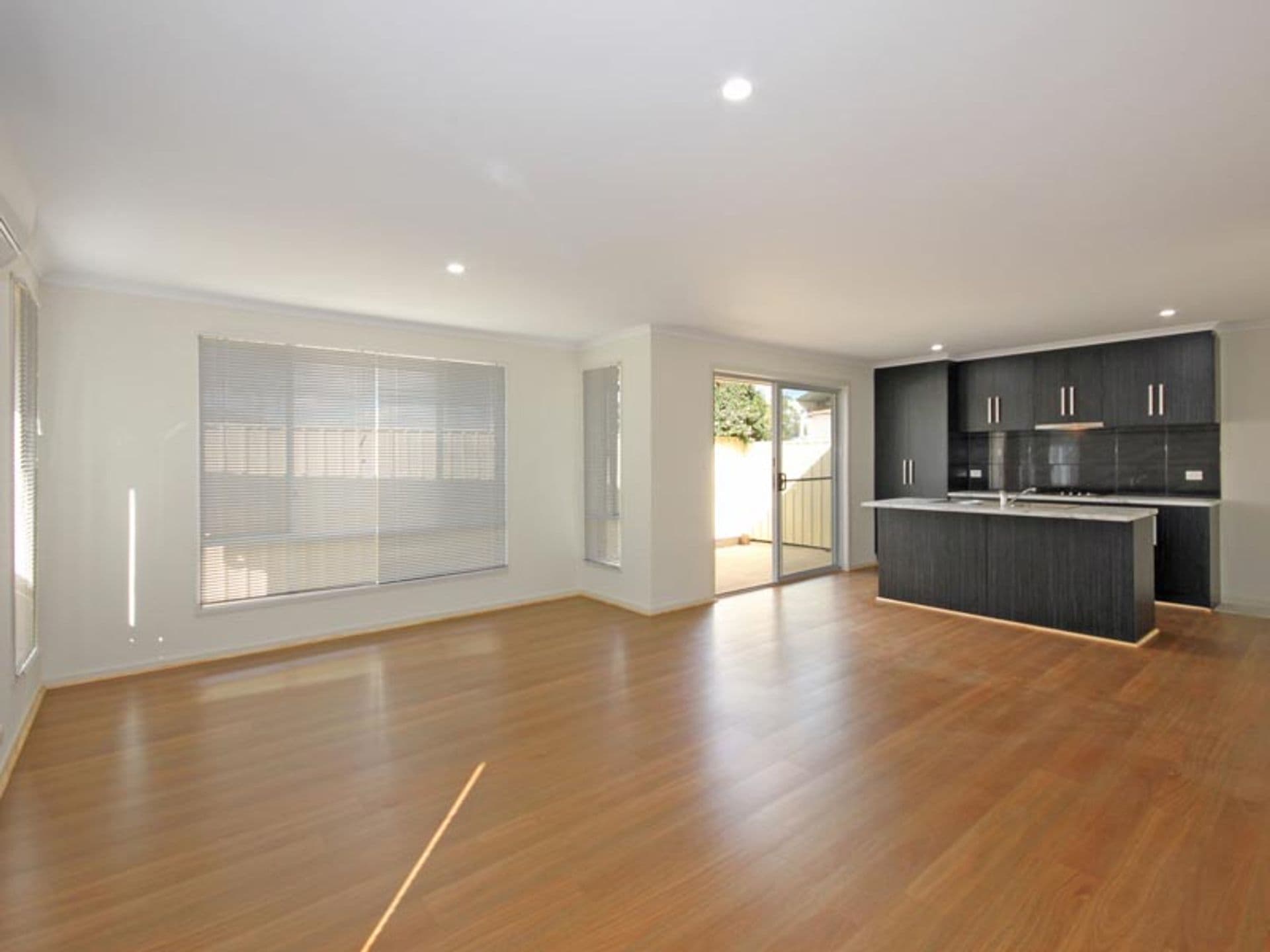 32 Opal Road, Morphett Vale, SA, 5162, Morphett Vale - Thumbnail 4
