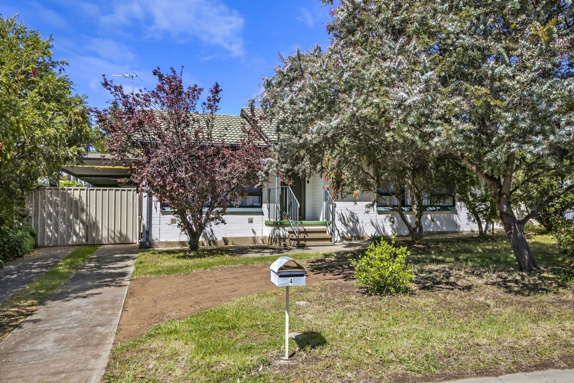 4 Donald Crescent, Christie Downs, SA, 5164, Christie Downs - Image 1