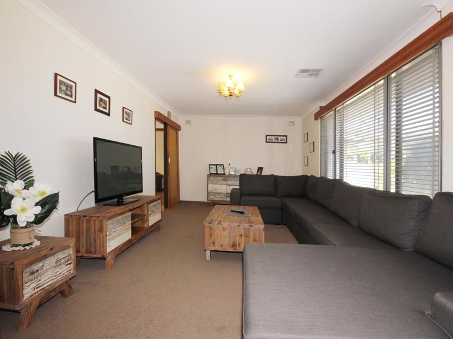 15 Underbank Grove, Hackham West, SA, 5163, Hackham West - Thumbnail 3