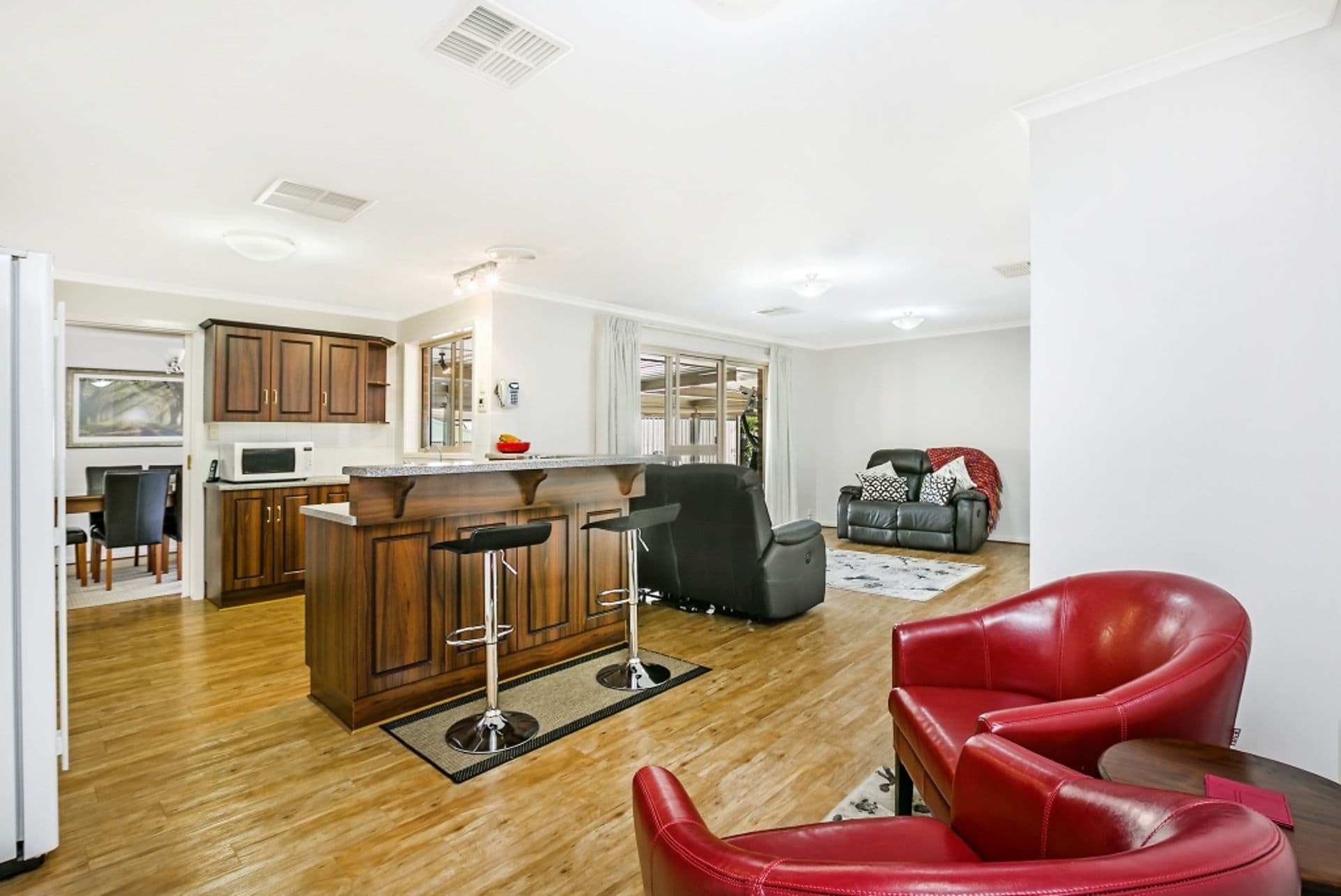 3 Trennert Court, Old Reynella, SA, 5161, Old Reynella - Thumbnail 3