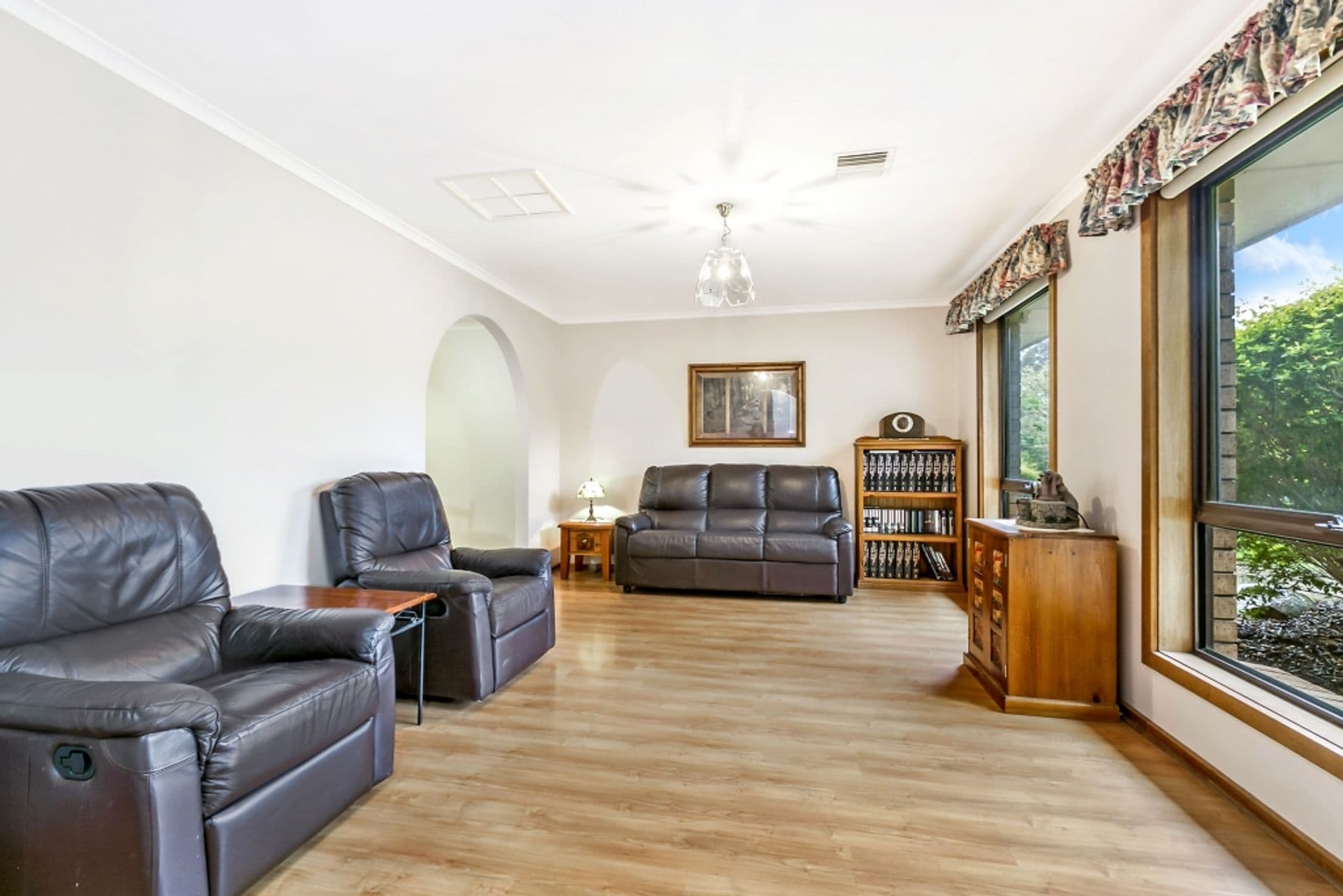 16 Bond Street, Happy Valley, SA, 5159, Happy Valley - Thumbnail 4