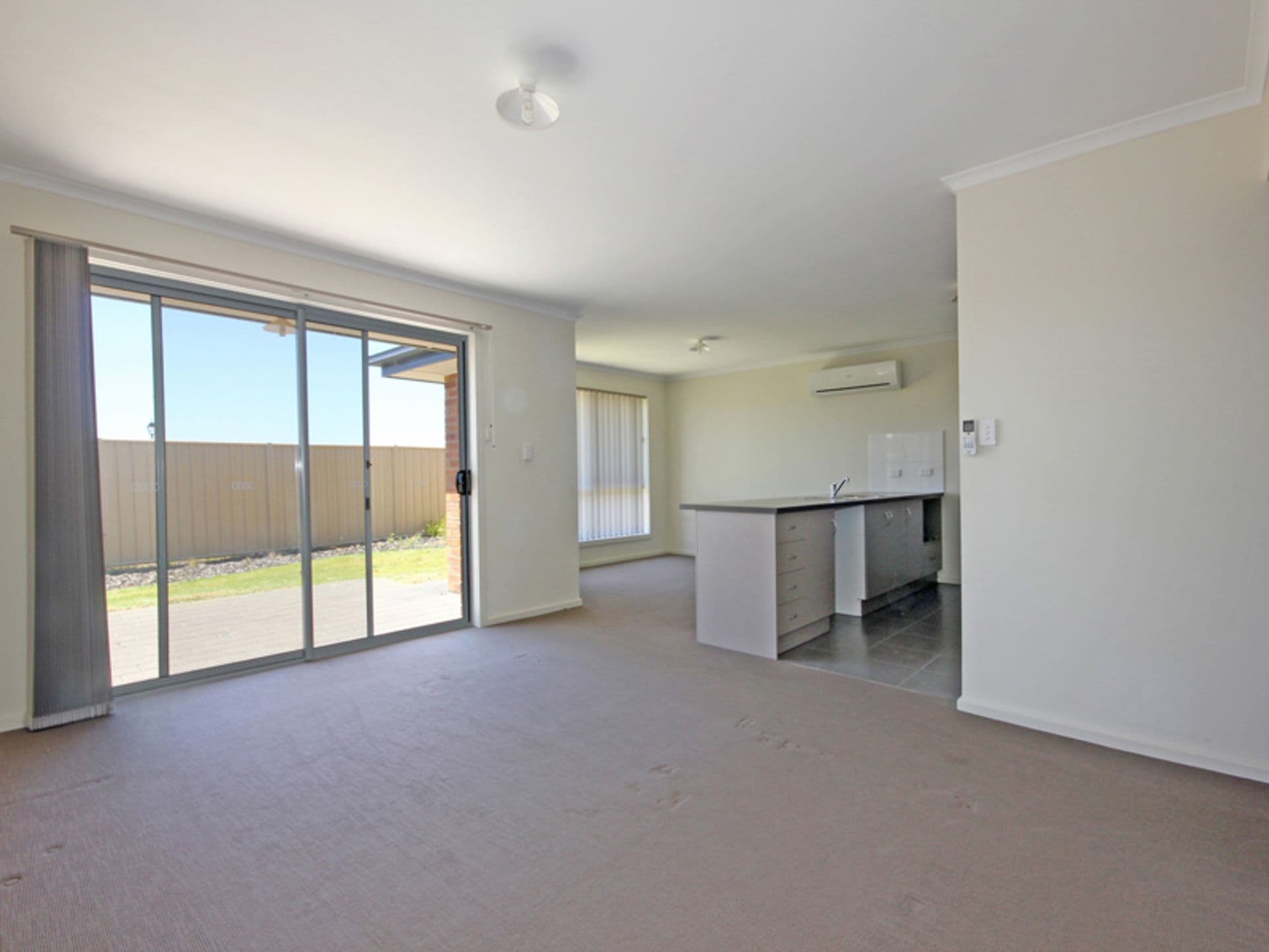 24 Manordale Court, Seaford Meadows, SA, 5169, Seaford Meadows - Thumbnail 3