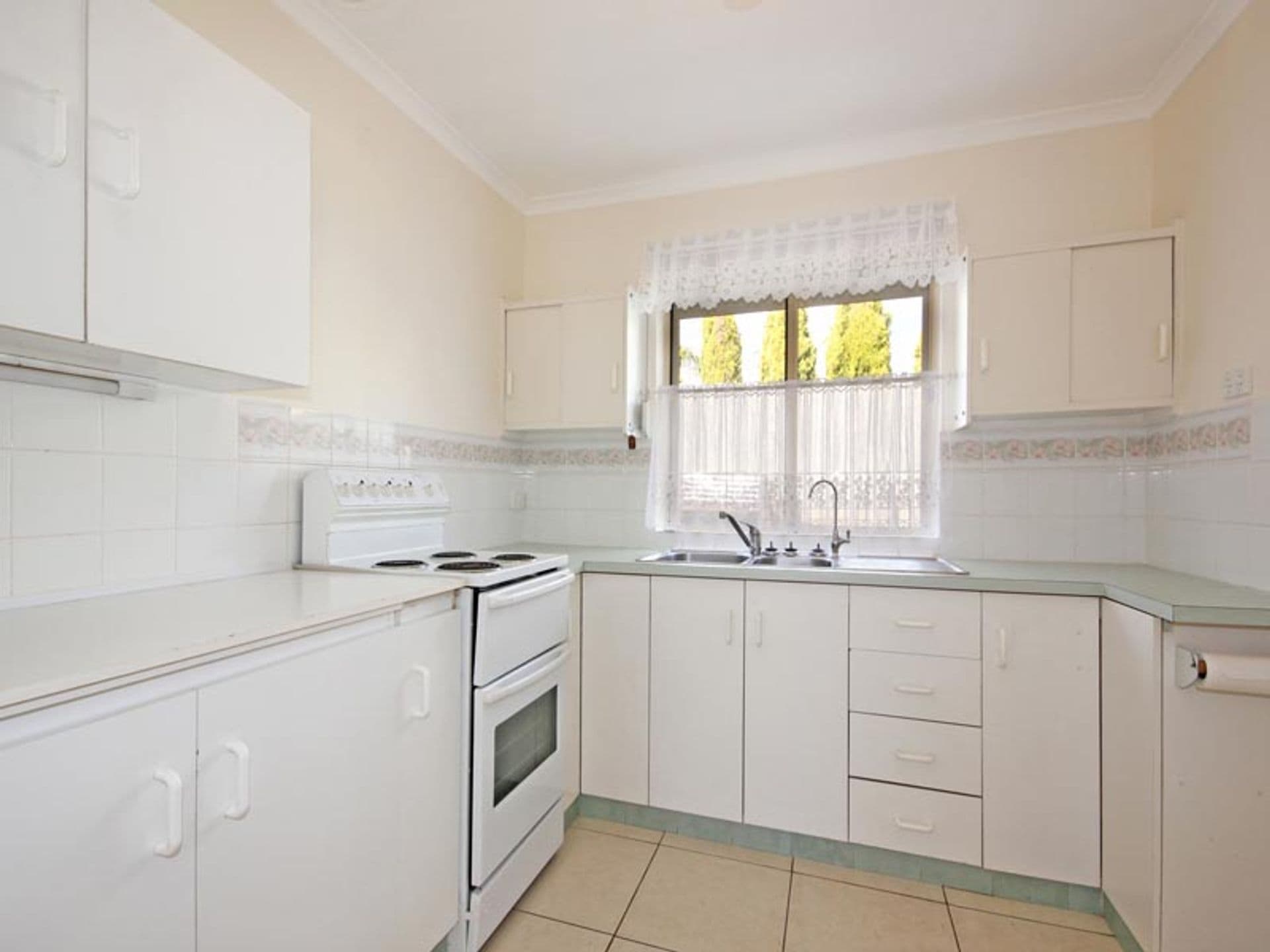 4/25 Diosma Drive, Morphett Vale, SA, 5162, Morphett Vale - Thumbnail 2
