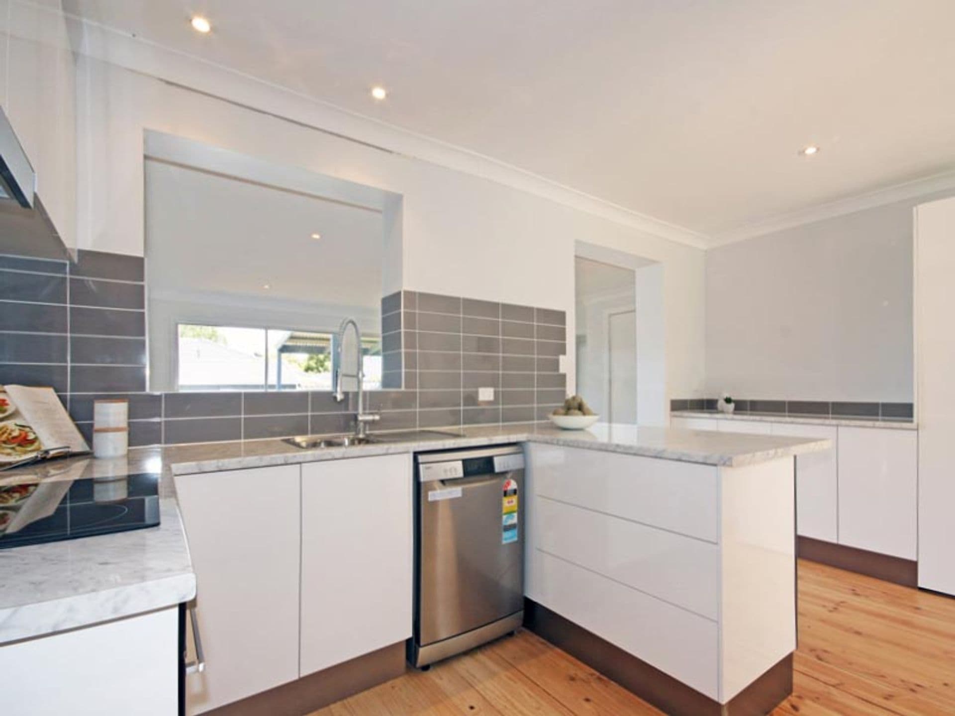 1 Edna Court, Hackham, SA, 5163, Hackham - Thumbnail 4