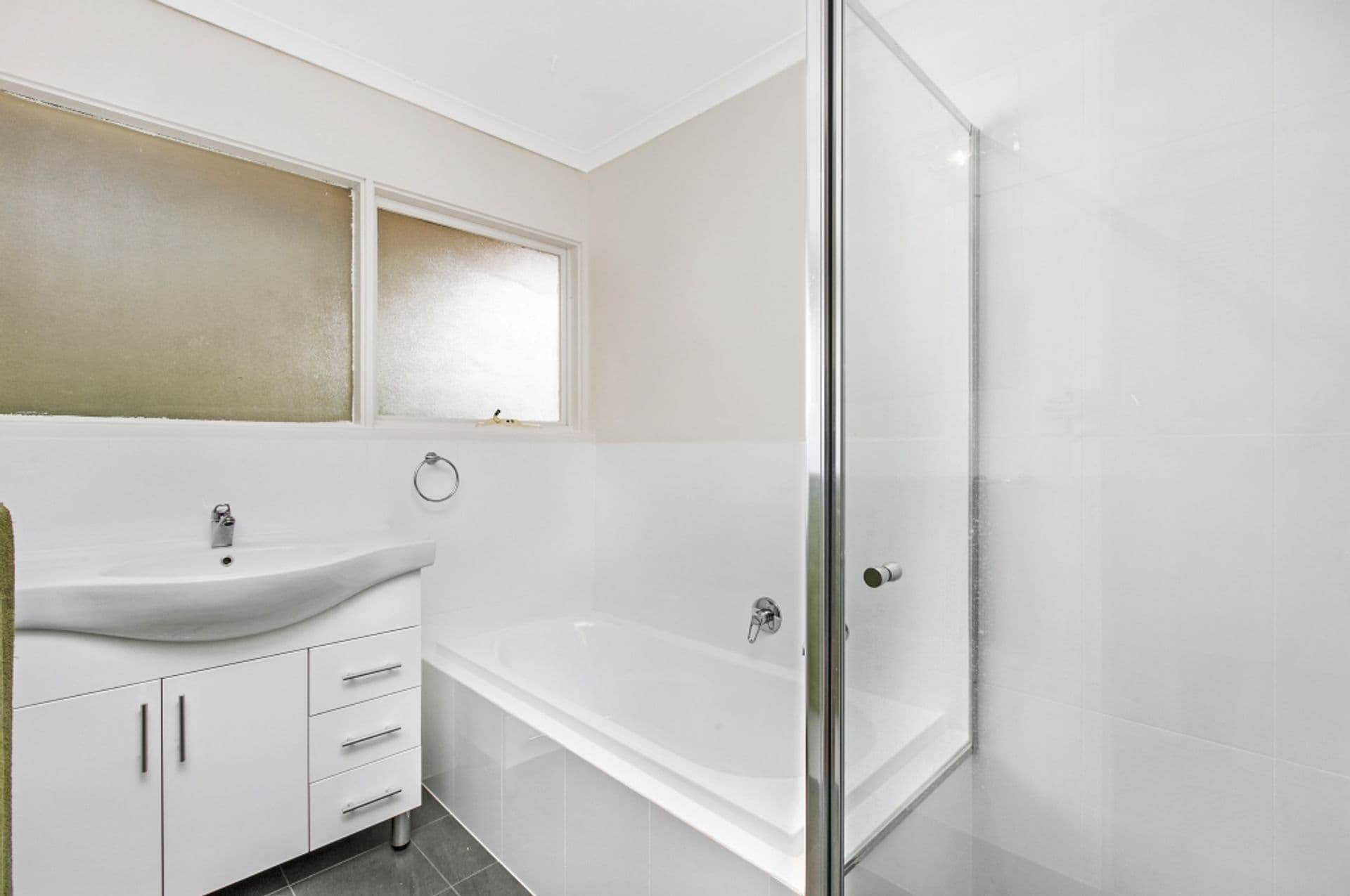 24 Kenihans Road, Reynella East, SA, 5161, Reynella East - Thumbnail 4