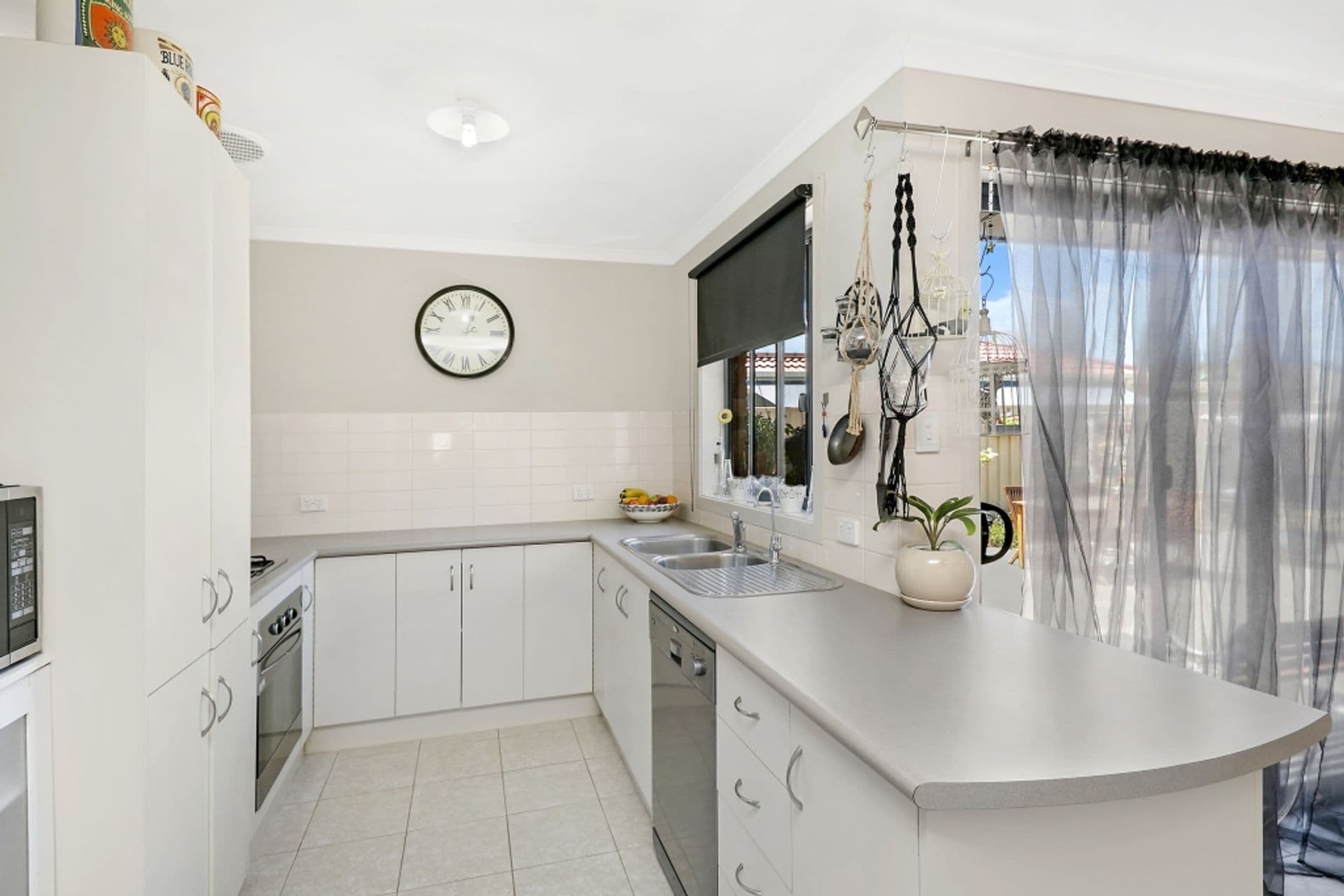 15 Banksia Avenue, Aldinga Beach, SA, 5173, Aldinga Beach - Thumbnail 3