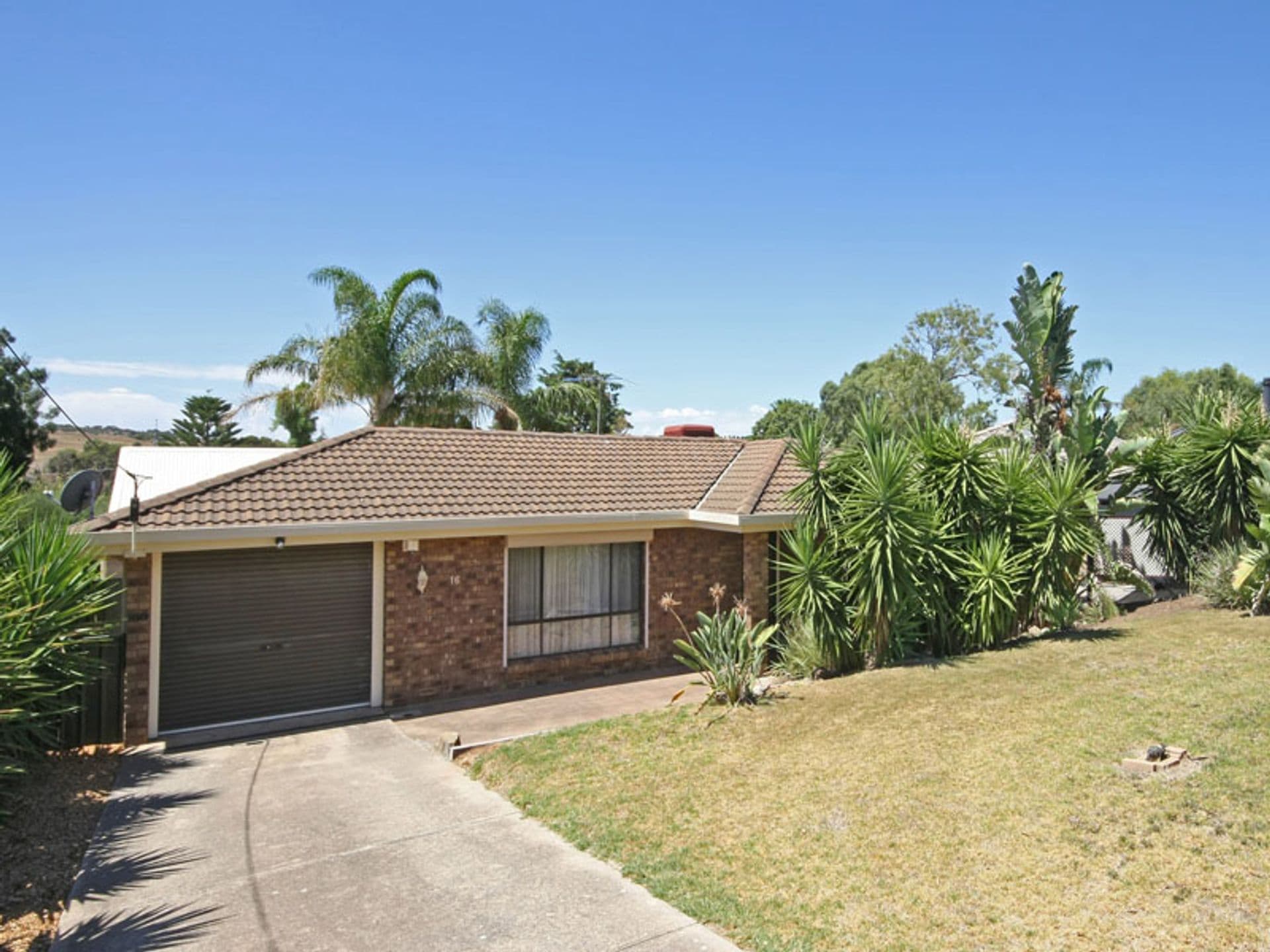 16 Scenic Drive, Old Noarlunga, SA, 5168, Old Noarlunga - Thumbnail 2
