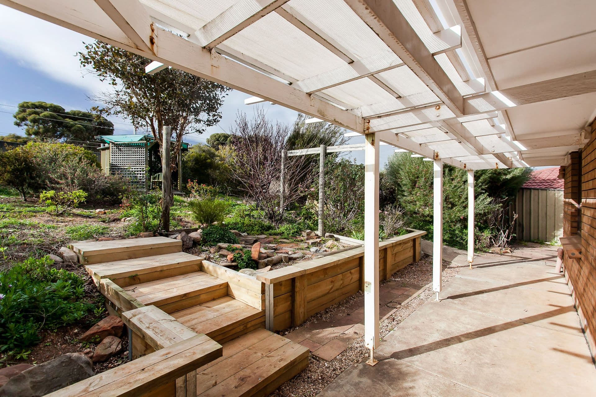 2 Luderitz Close, Hallett Cove, SA, 5158, Hallett Cove - Thumbnail 4