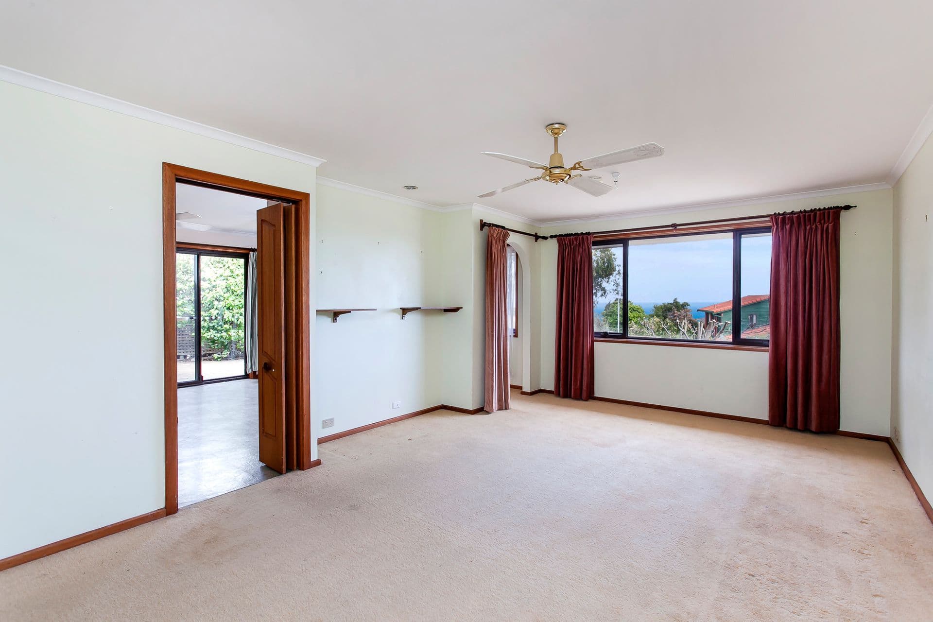 2 Luderitz Close, Hallett Cove, SA, 5158, Hallett Cove - Thumbnail 7